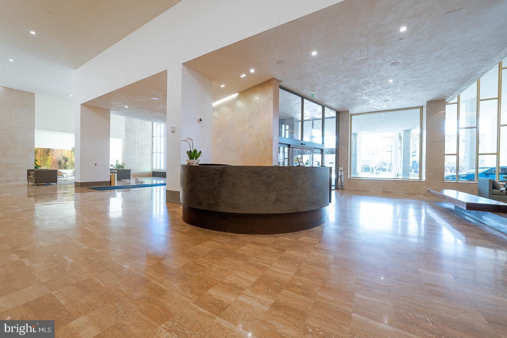 ART MUSEUM AREA - Residential