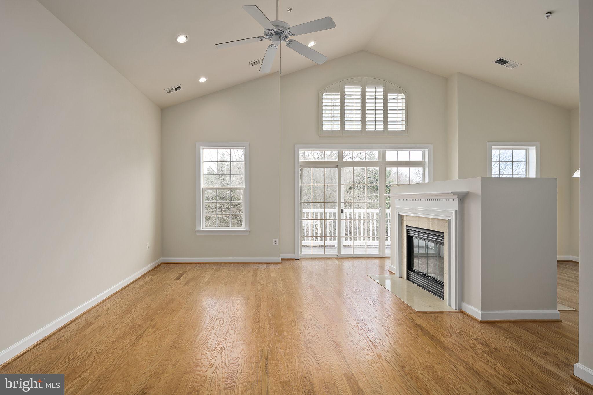 HIDDENBROOK - Residential