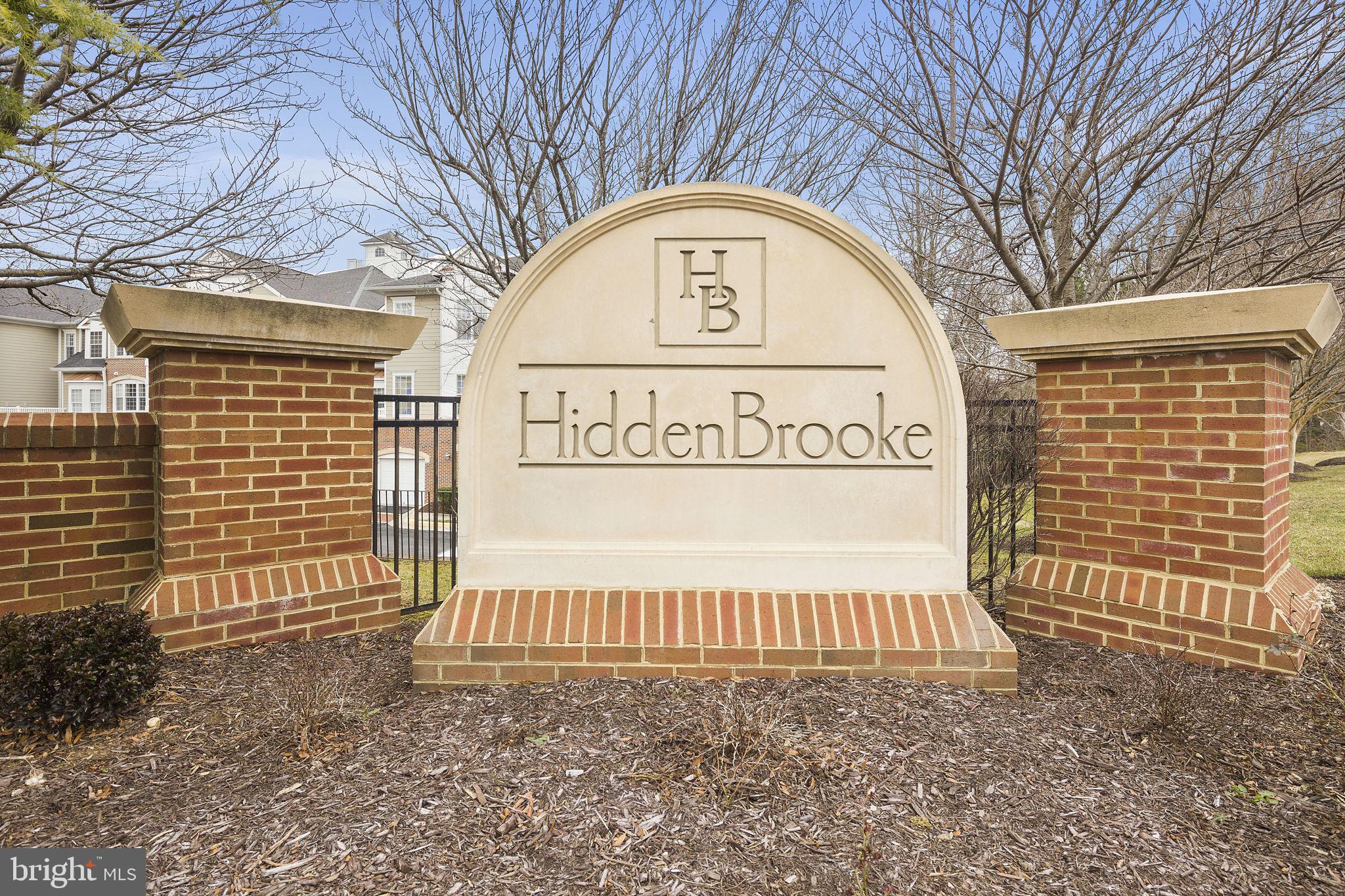 HIDDENBROOK - Residential