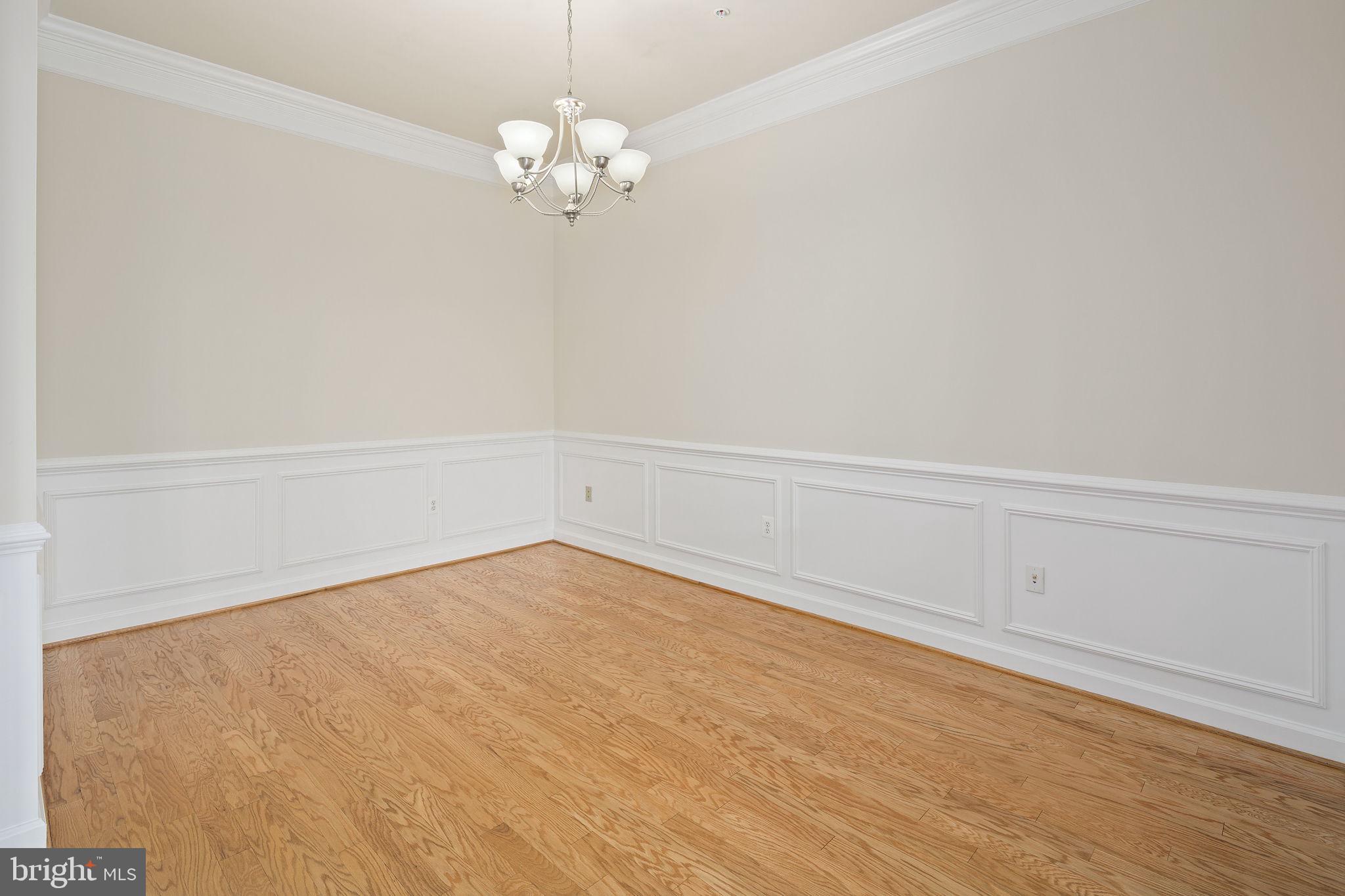 HIDDENBROOK - Residential