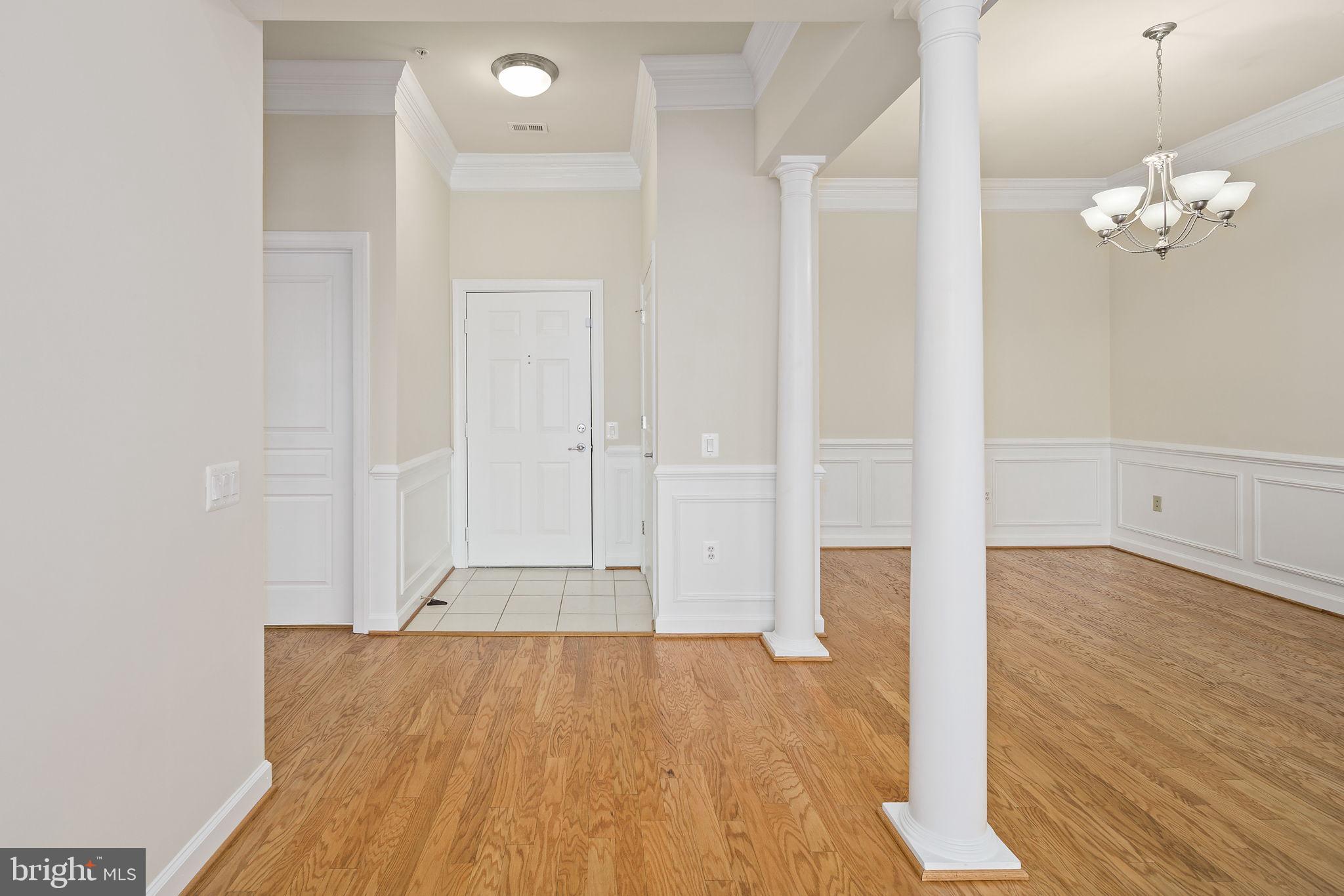 HIDDENBROOK - Residential