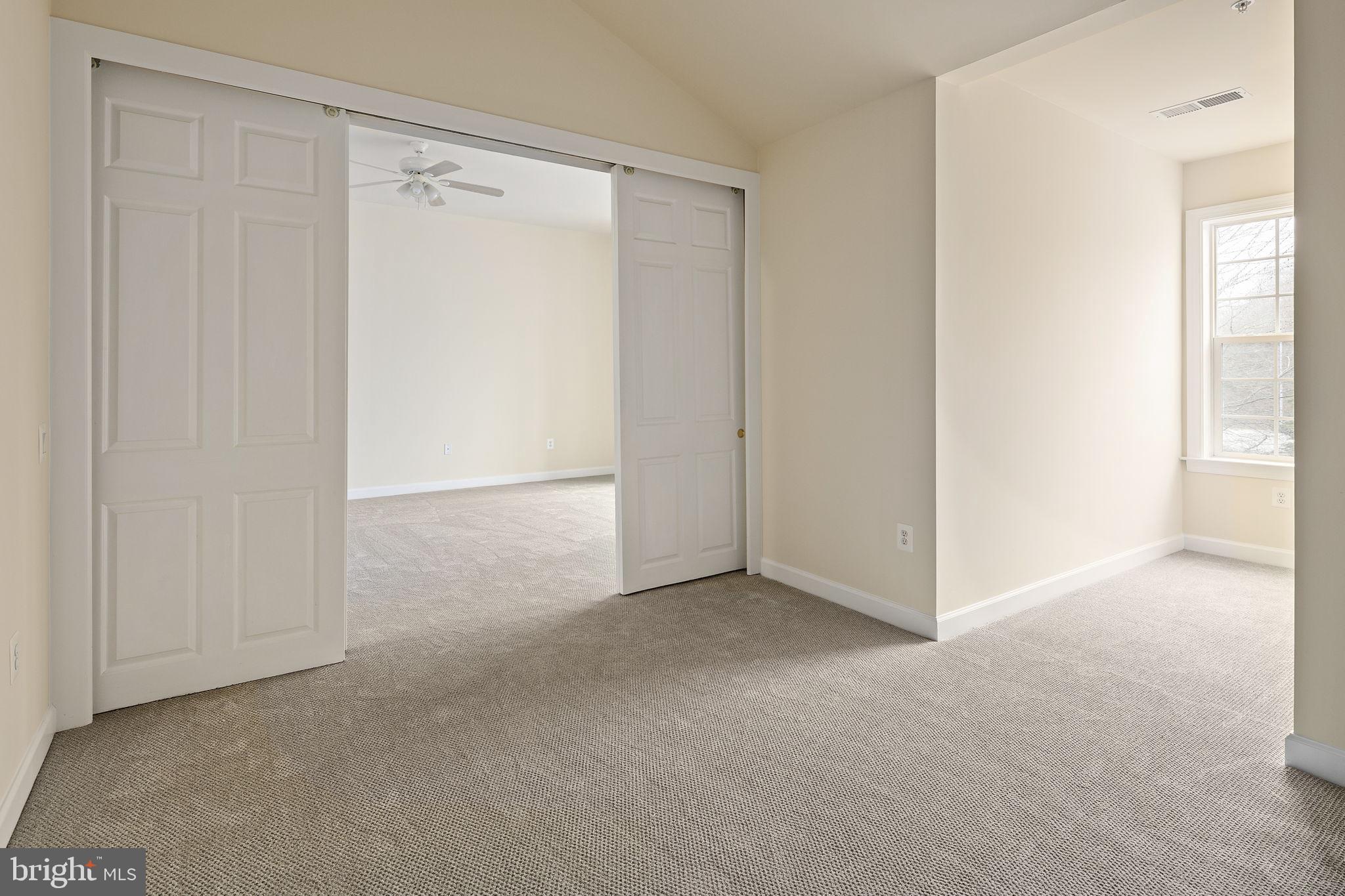 HIDDENBROOK - Residential