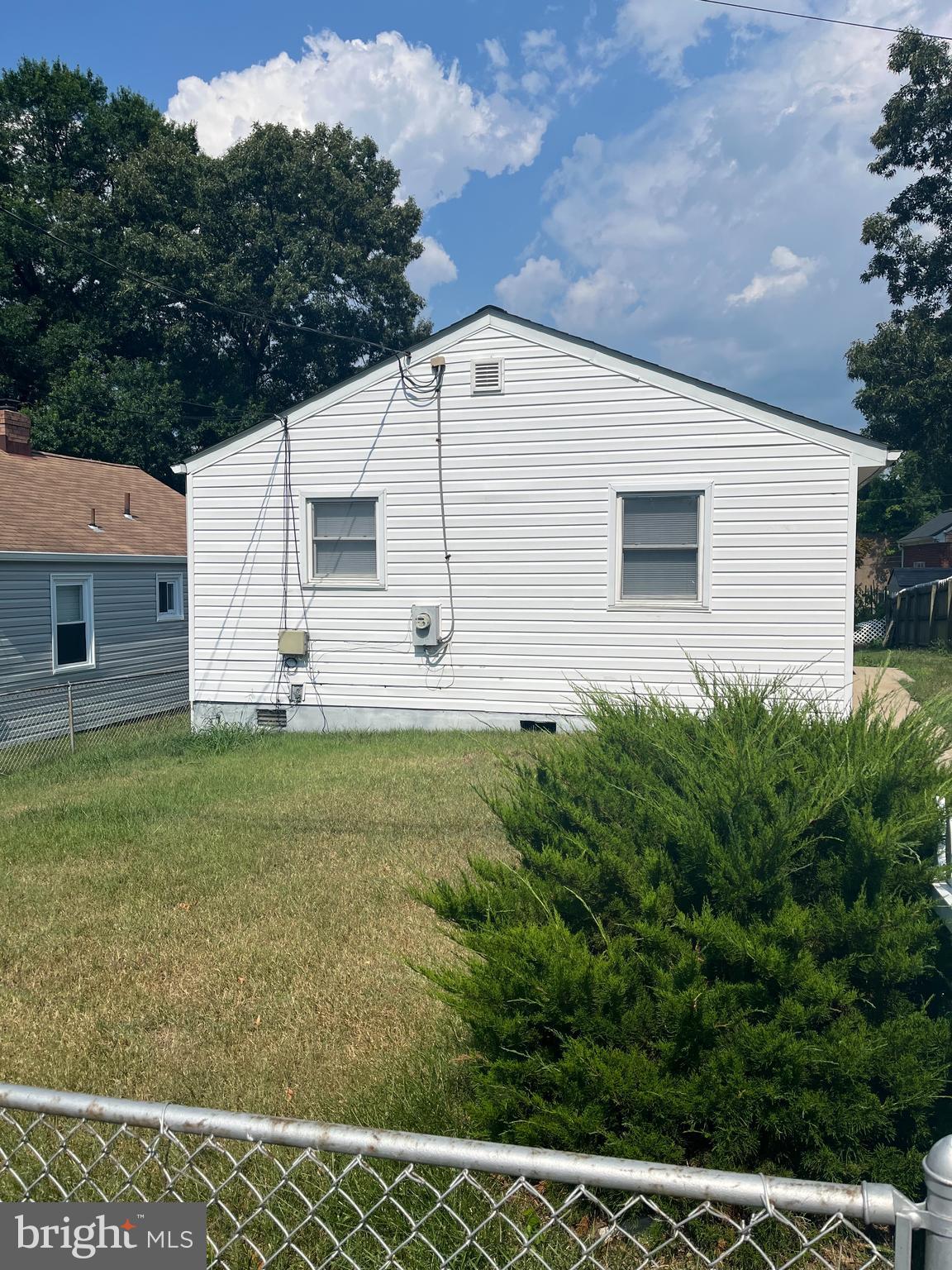 1509 4TH STREET