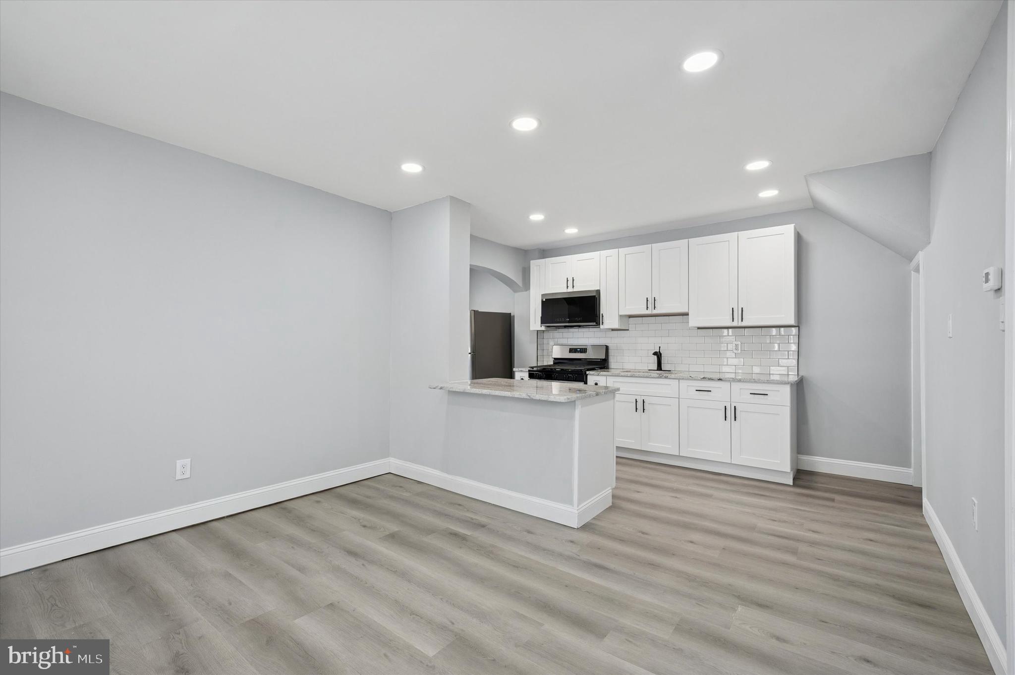 DREXEL MANOR - Residential