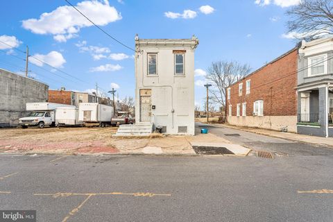 Photo of 913 Pearl Street, CAMDEN, NJ 08102 (MLS # NJCD2108256)