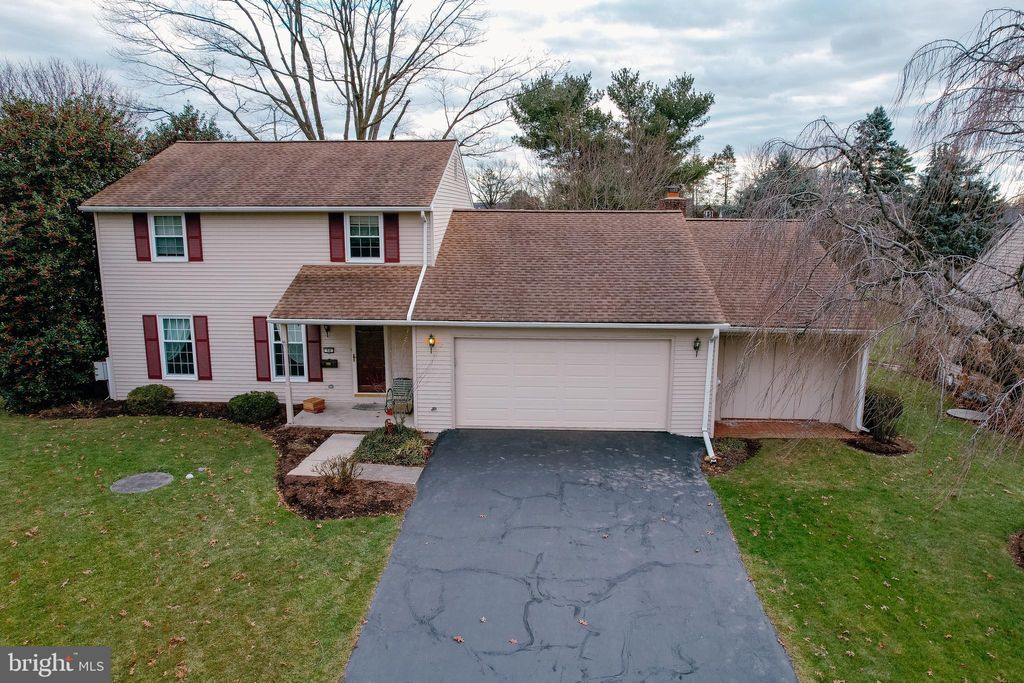 Photo of 54 Blaine Avenue, LEOLA, PA 17540 (MLS # PALA2062270)