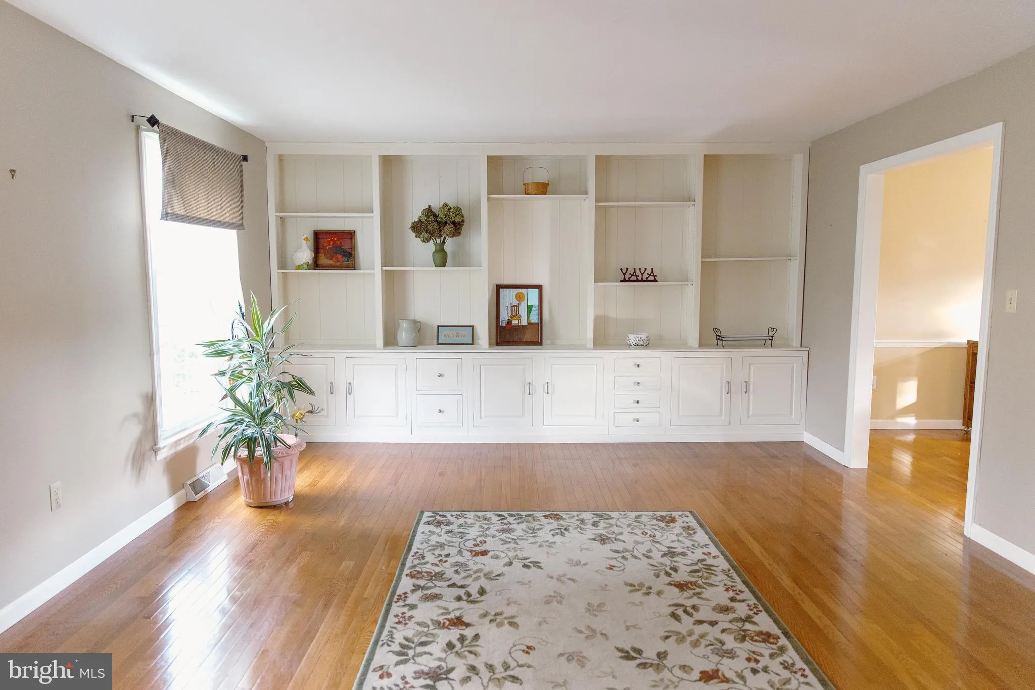 Leola, Pennsylvania 17540, United States, 3 Bedrooms Bedrooms, ,3 BathroomsBathrooms,Residential,Pending,22871