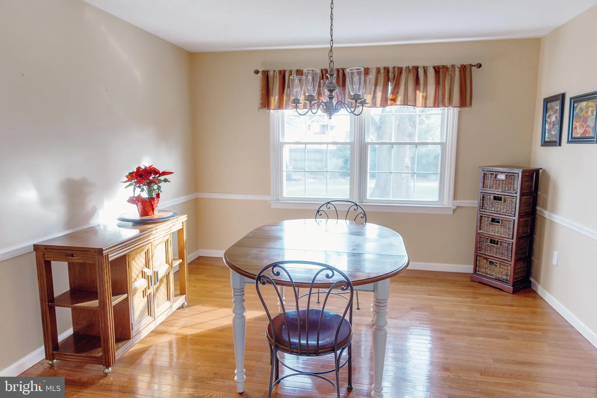 Leola, Pennsylvania 17540, United States, 3 Bedrooms Bedrooms, ,3 BathroomsBathrooms,Residential,Pending,22871