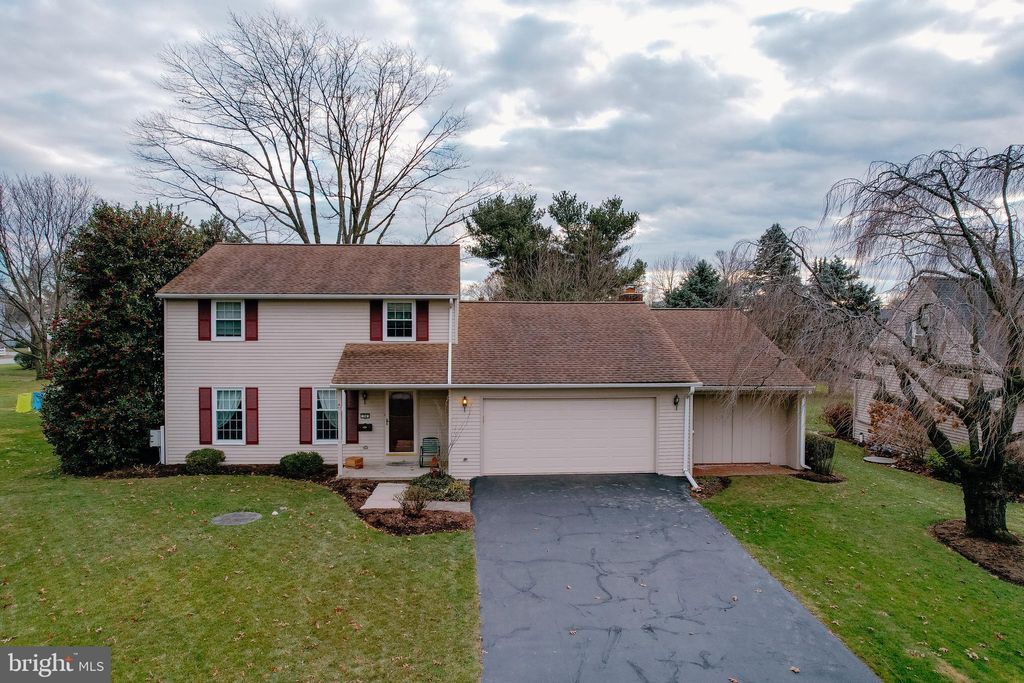 Photo of 54 Blaine Avenue, LEOLA, PA 17540 (MLS # PALA2062270)