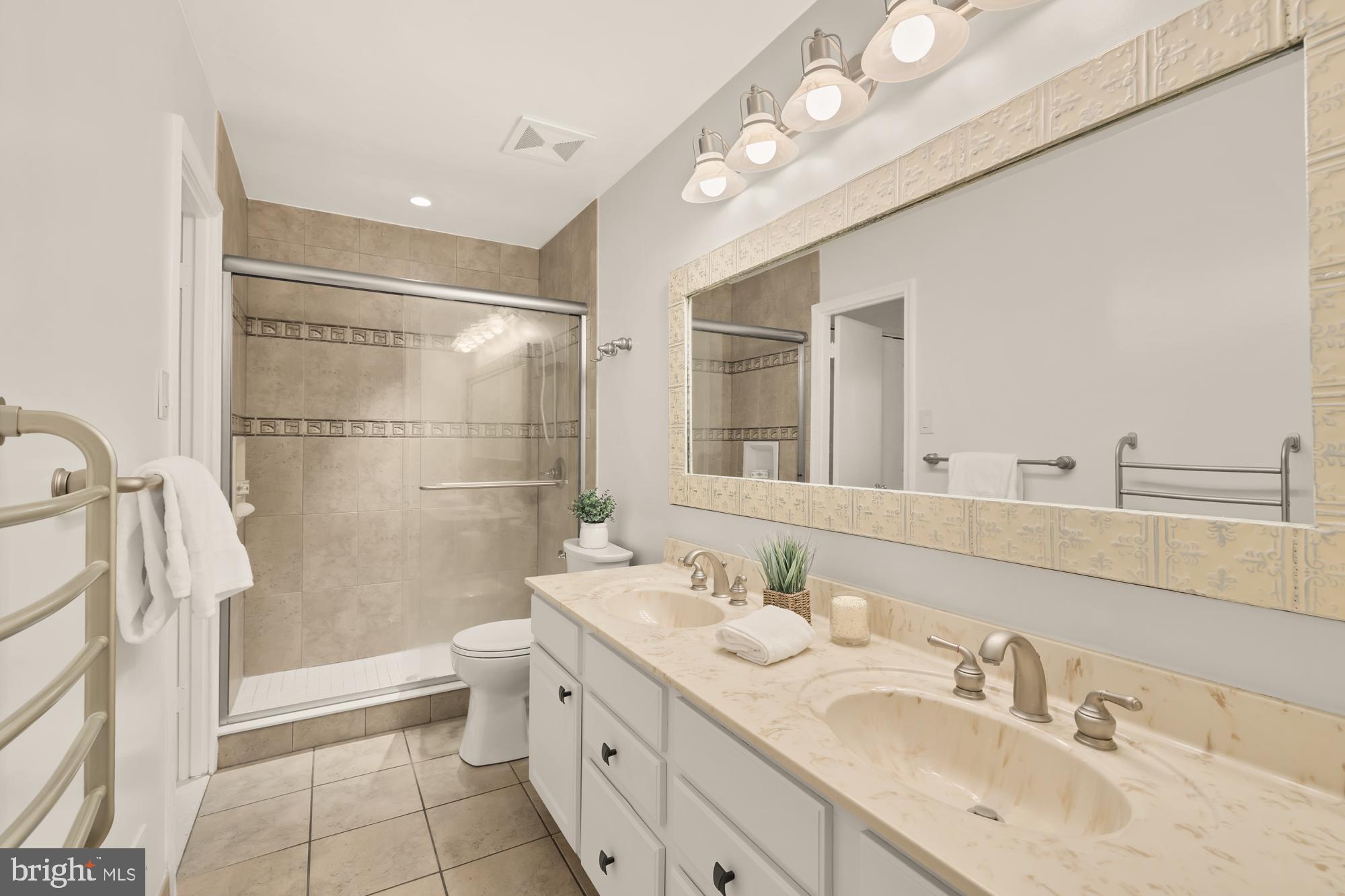 BURKE CENTRE - Residential