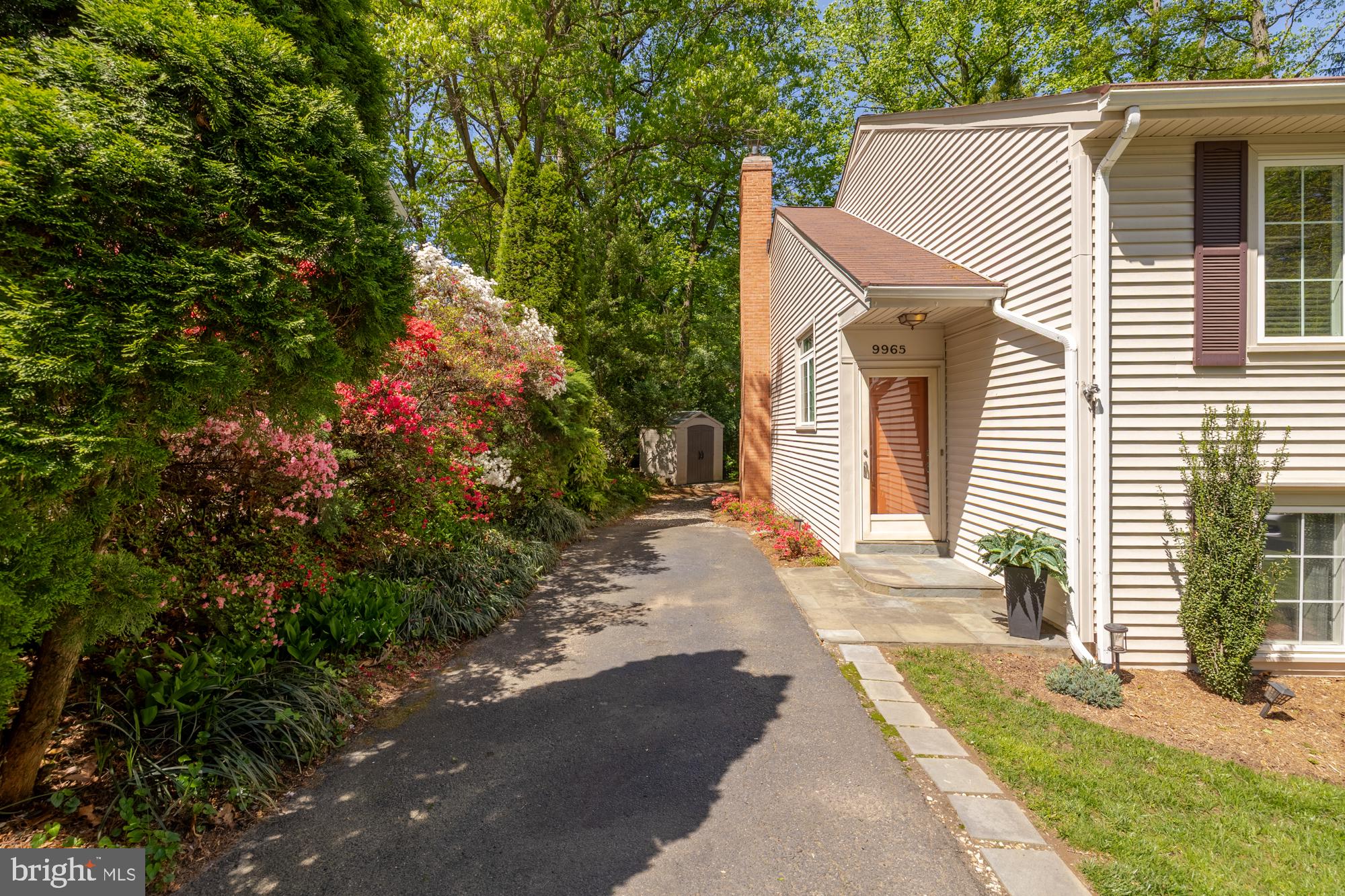 BURKE CENTRE - Residential