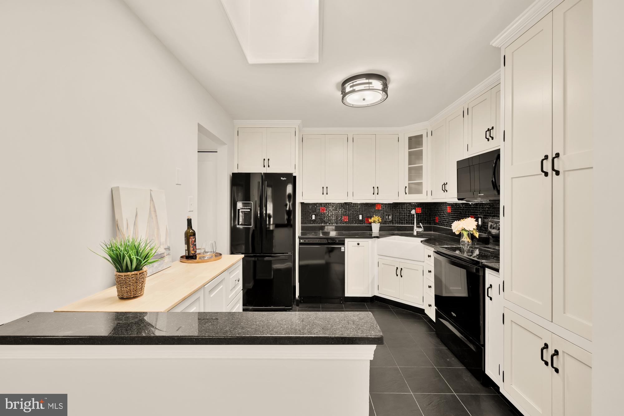 BURKE CENTRE - Residential