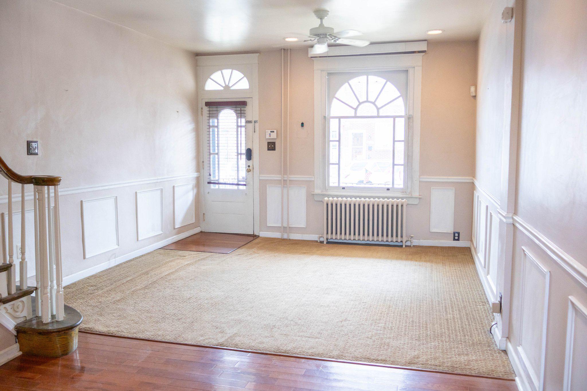 4368 EDGEMONT