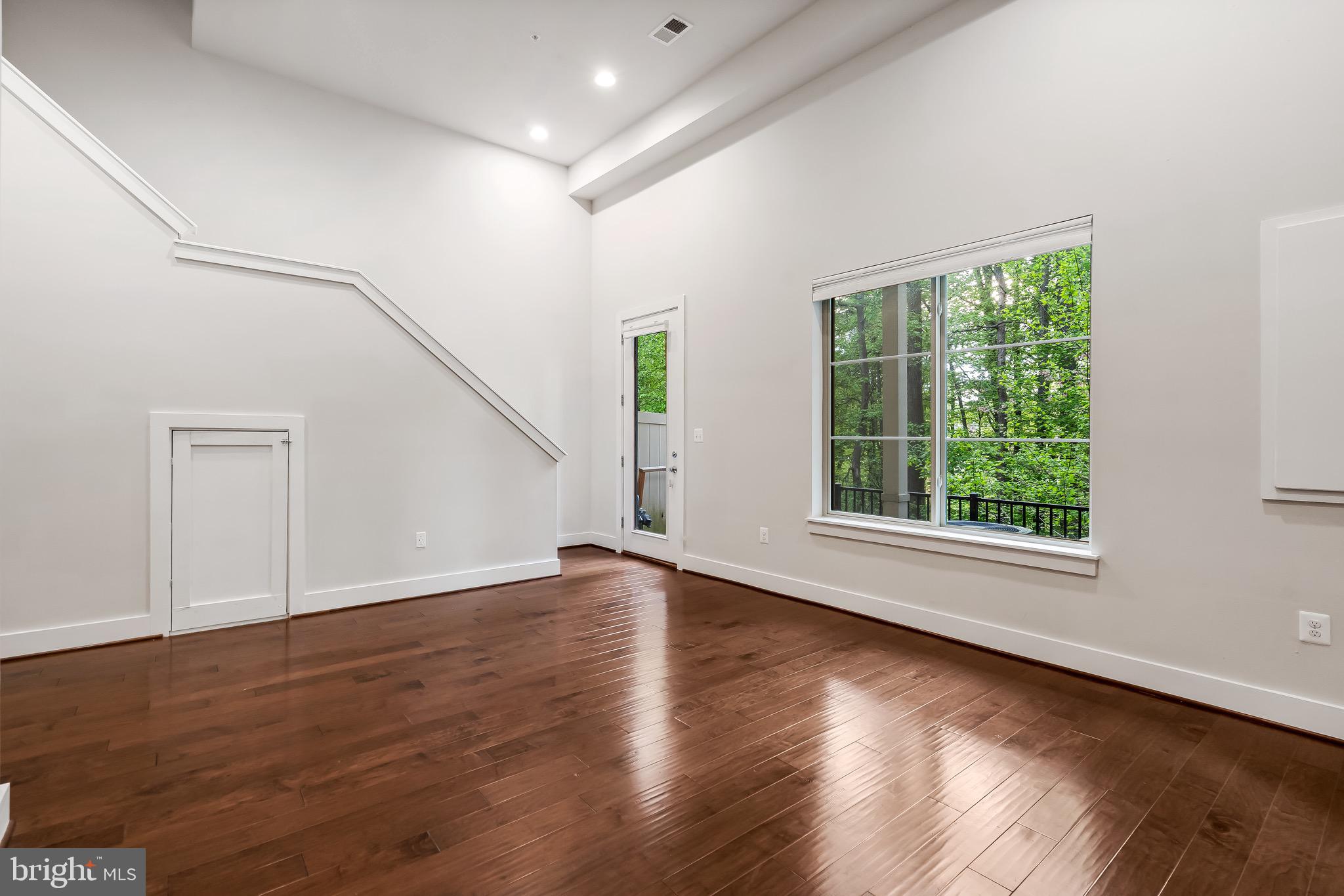 PENN DAW VILLAGE - Residential Lease