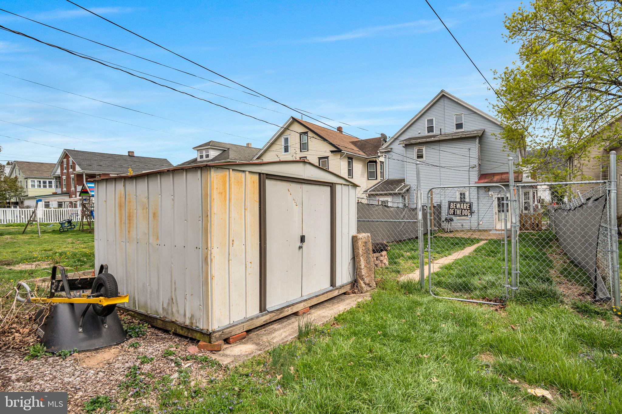 MILLERSBURG BOROUGH - Residential