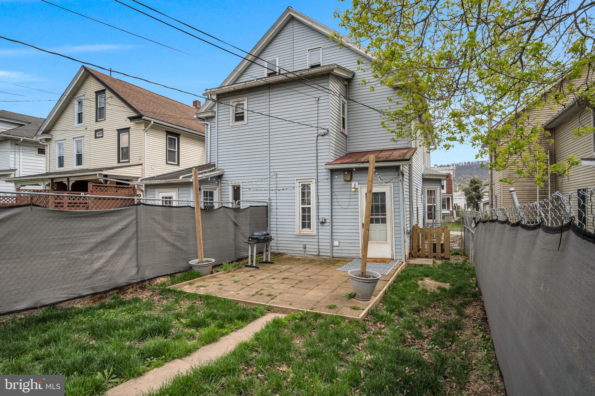 MILLERSBURG BOROUGH - Residential