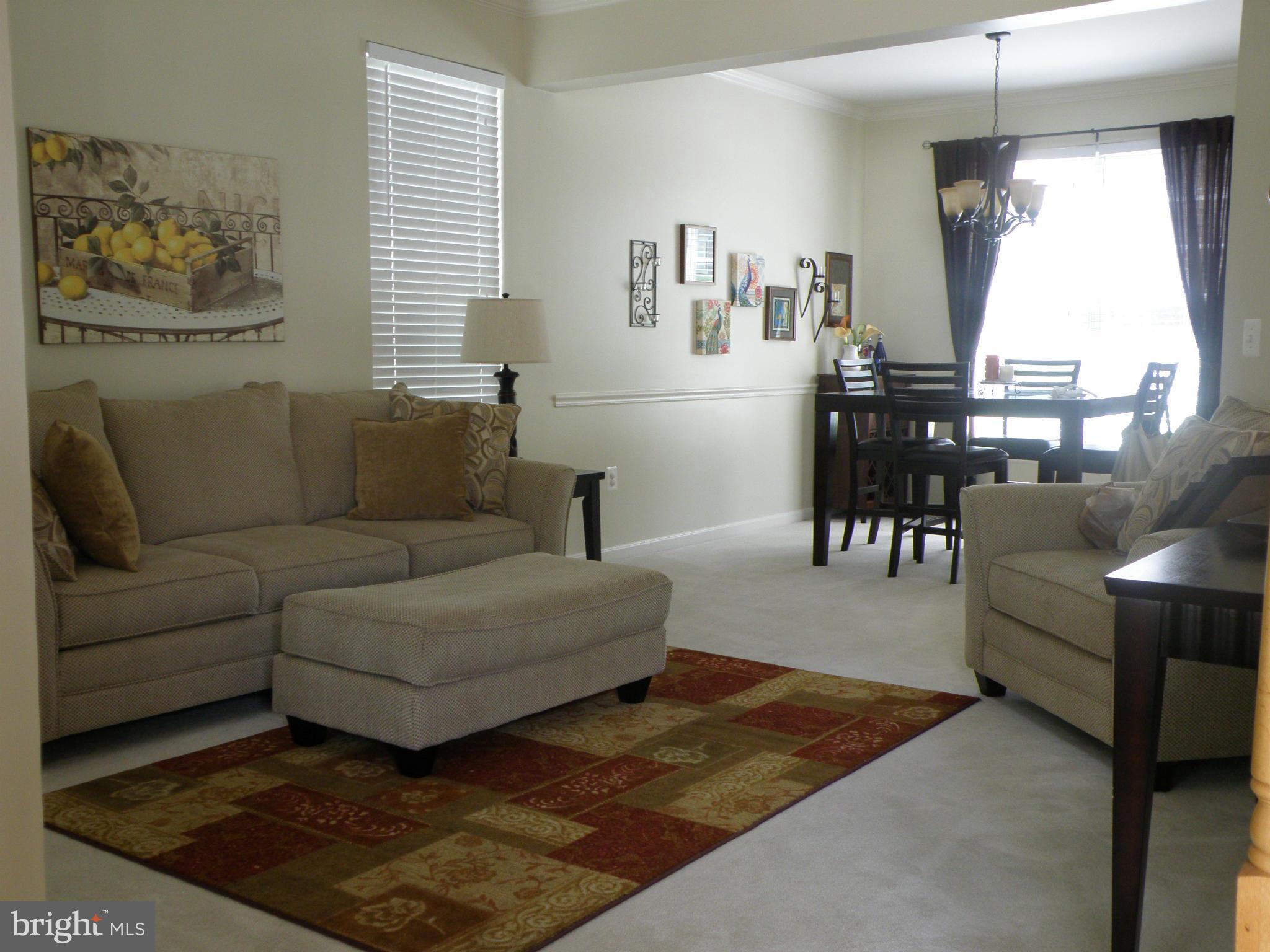 RIDGEFIELD VILLAGE - Residential