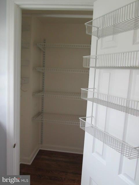 OLD TOWN - Residential Lease