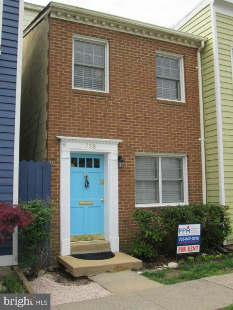 OLD TOWN - Residential Lease