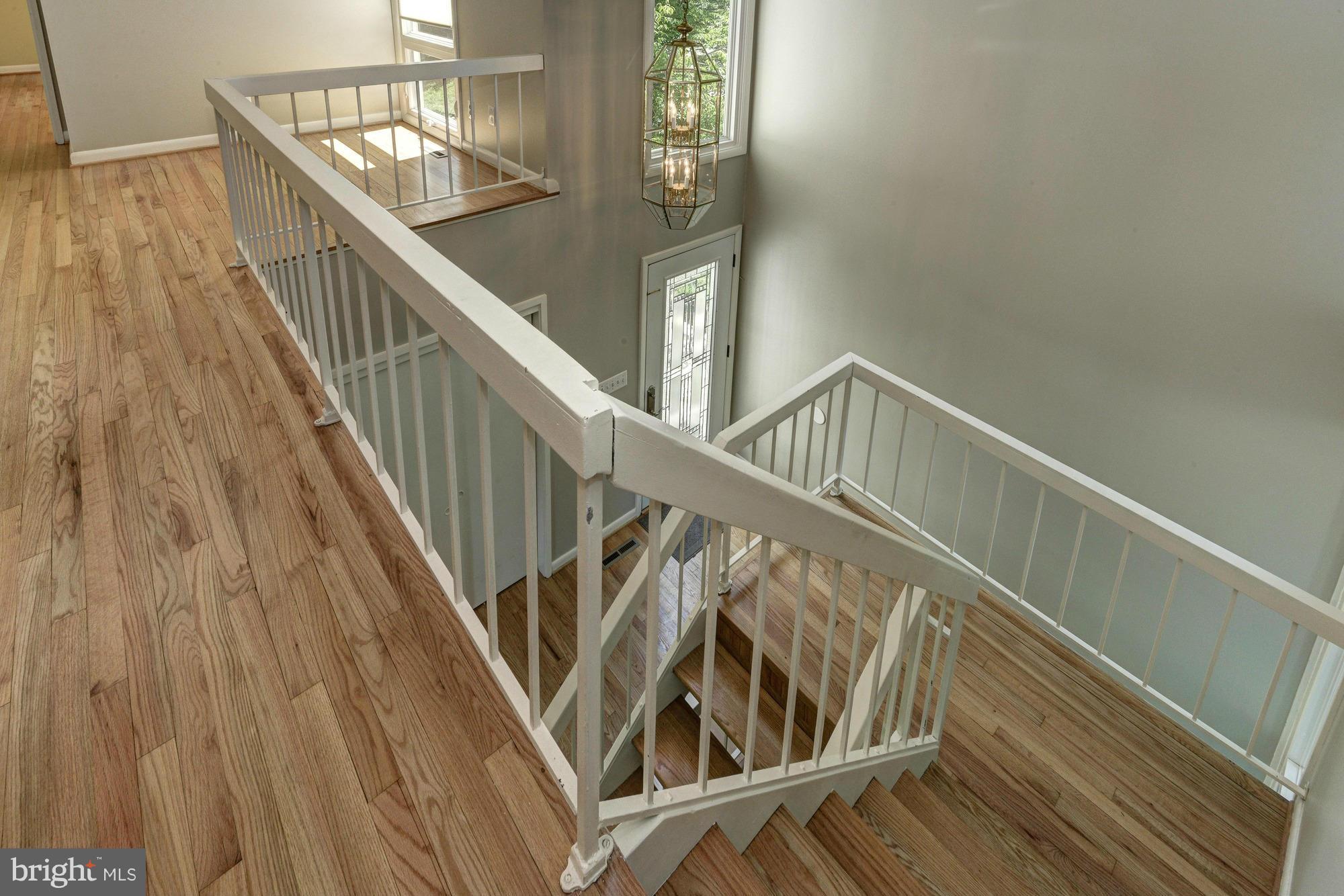 HOBBITS GLEN - Residential