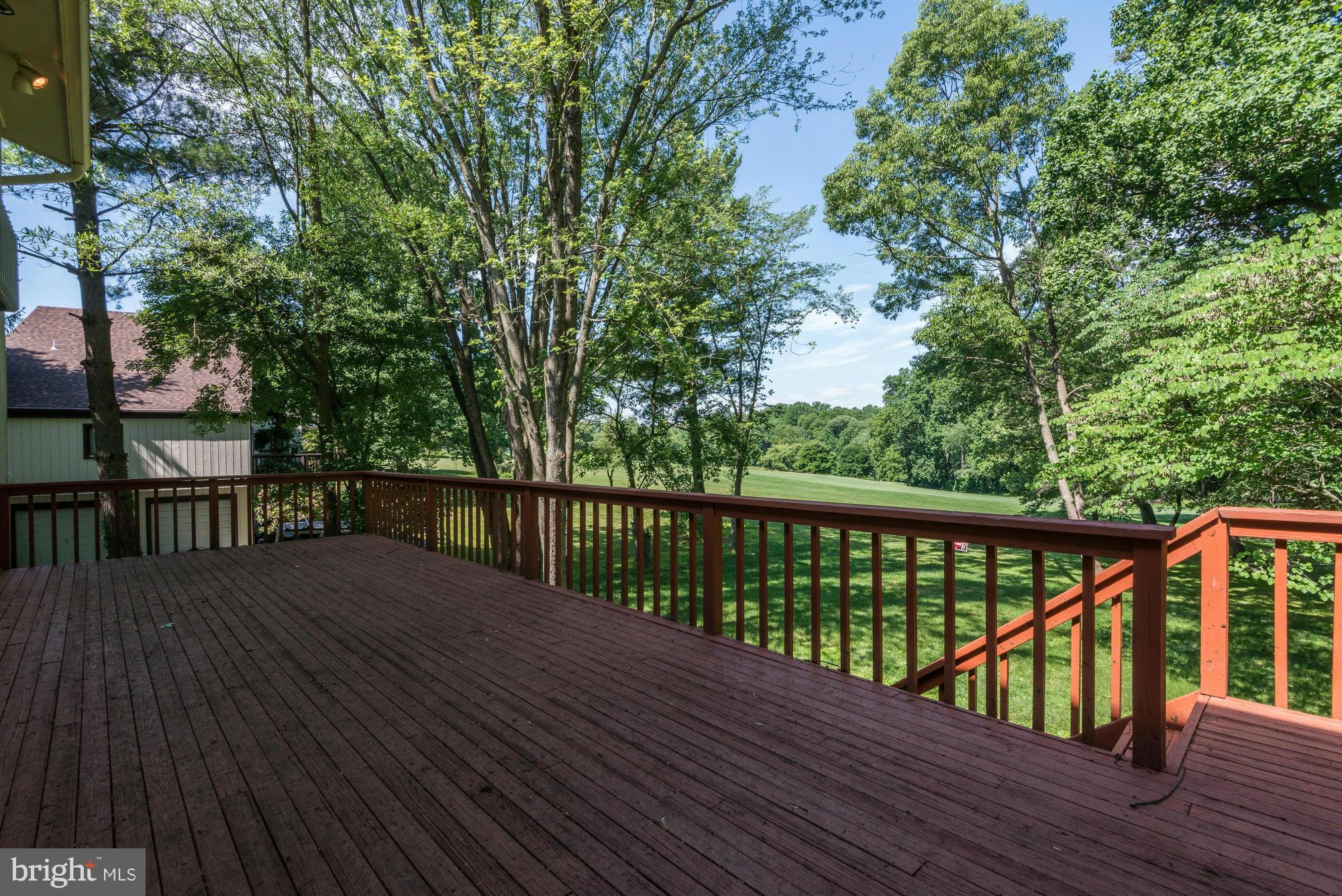 HOBBITS GLEN - Residential