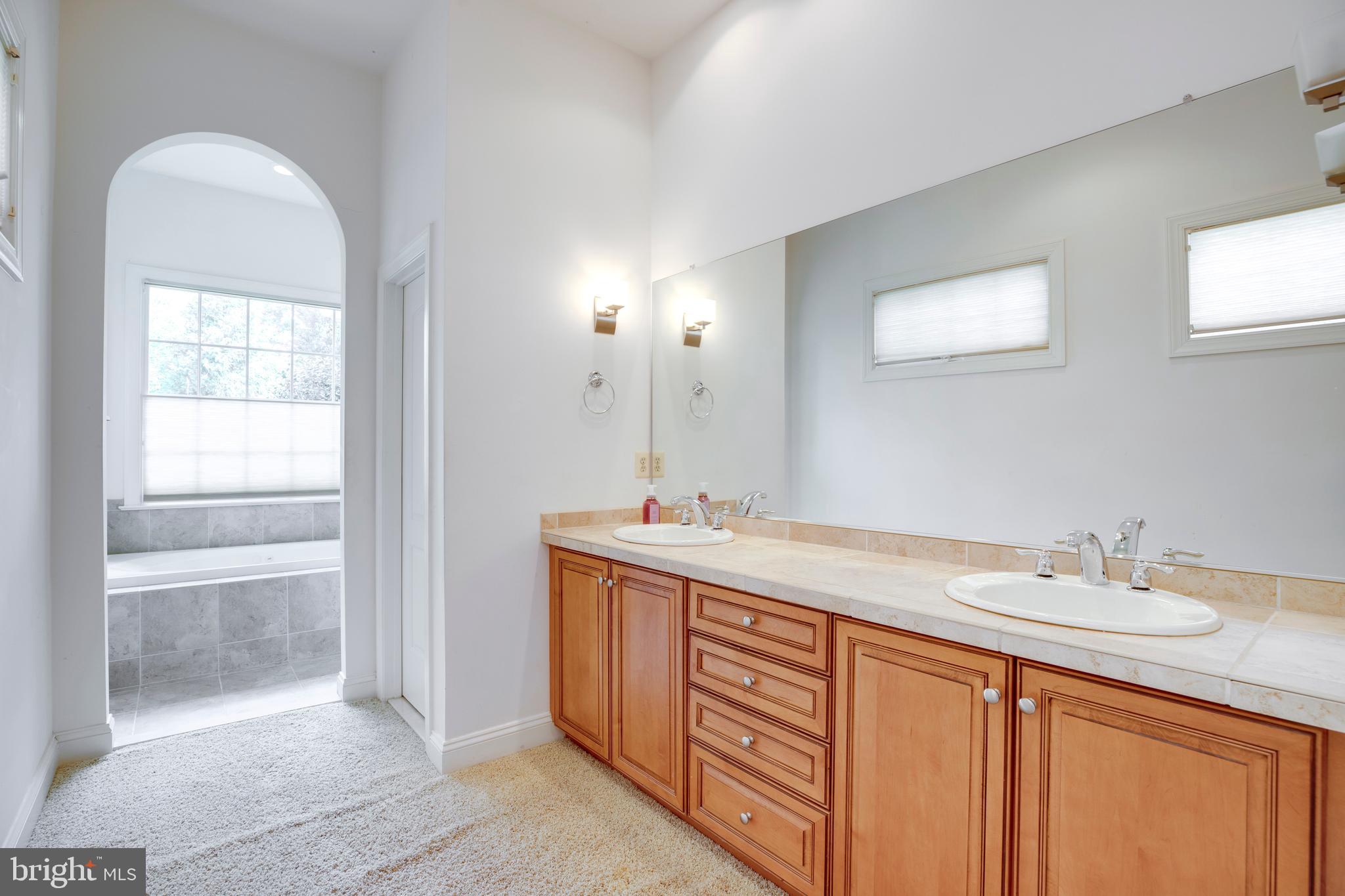 LAKE MANASSAS - Residential