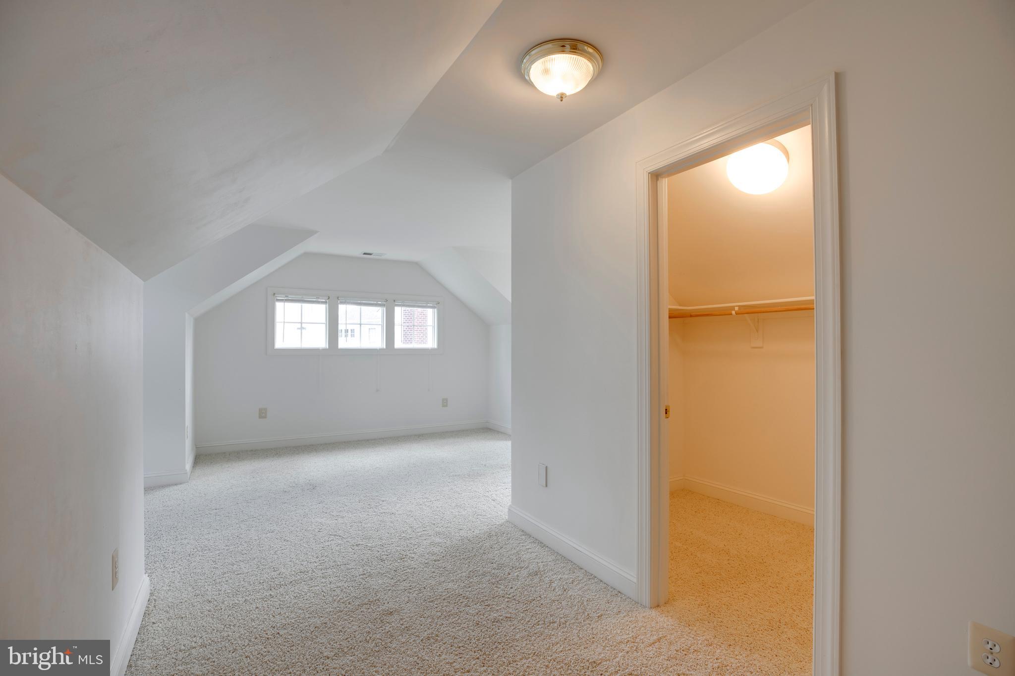 LAKE MANASSAS - Residential