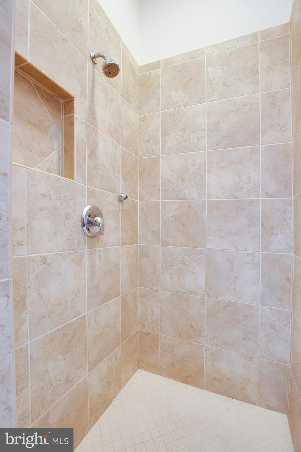 LAKE MANASSAS - Residential