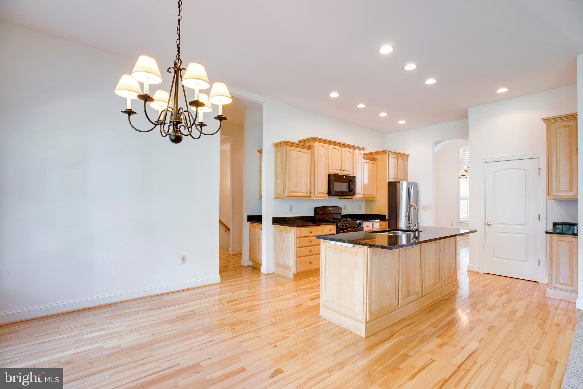 LAKE MANASSAS - Residential