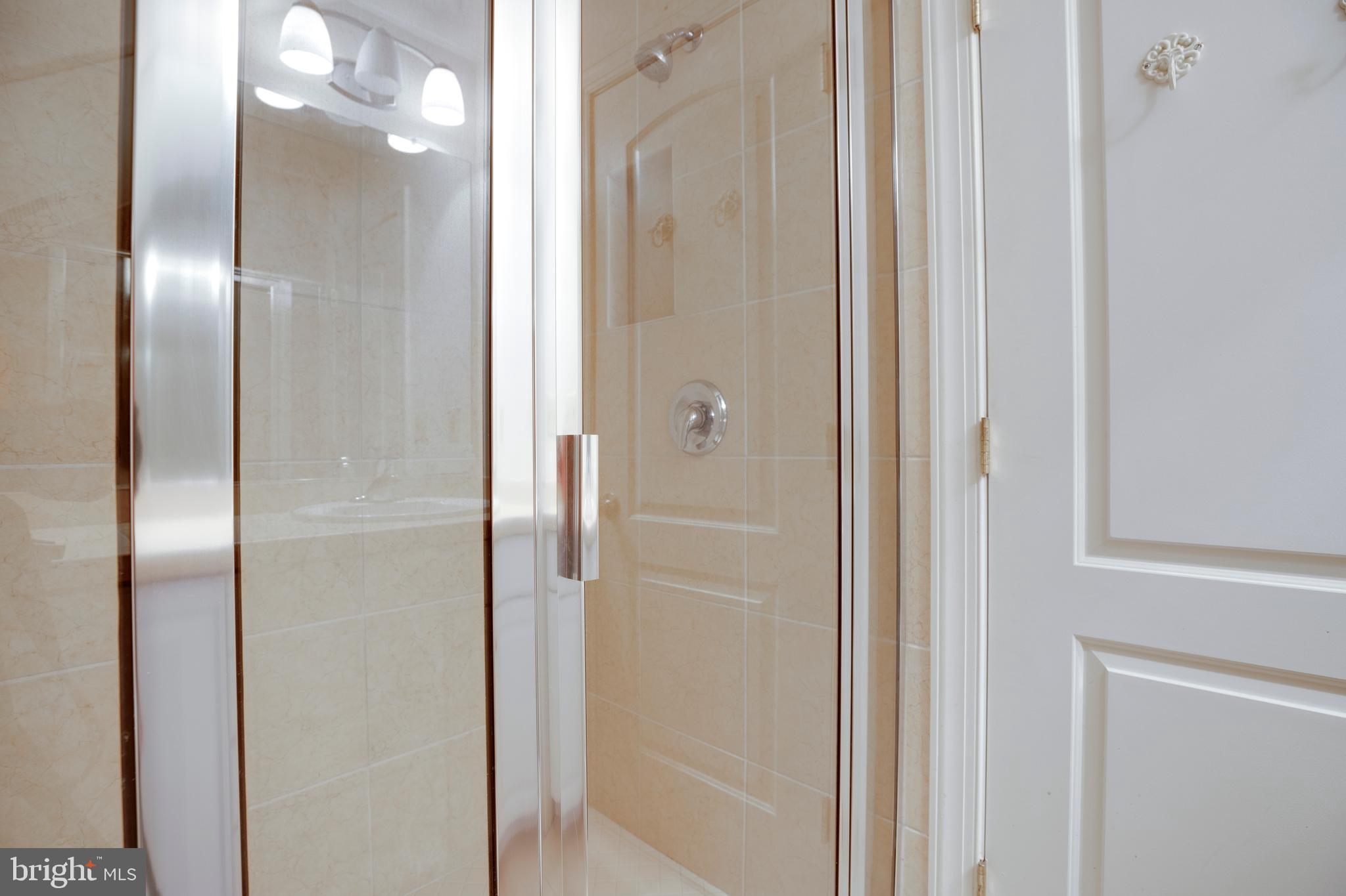 LAKE MANASSAS - Residential