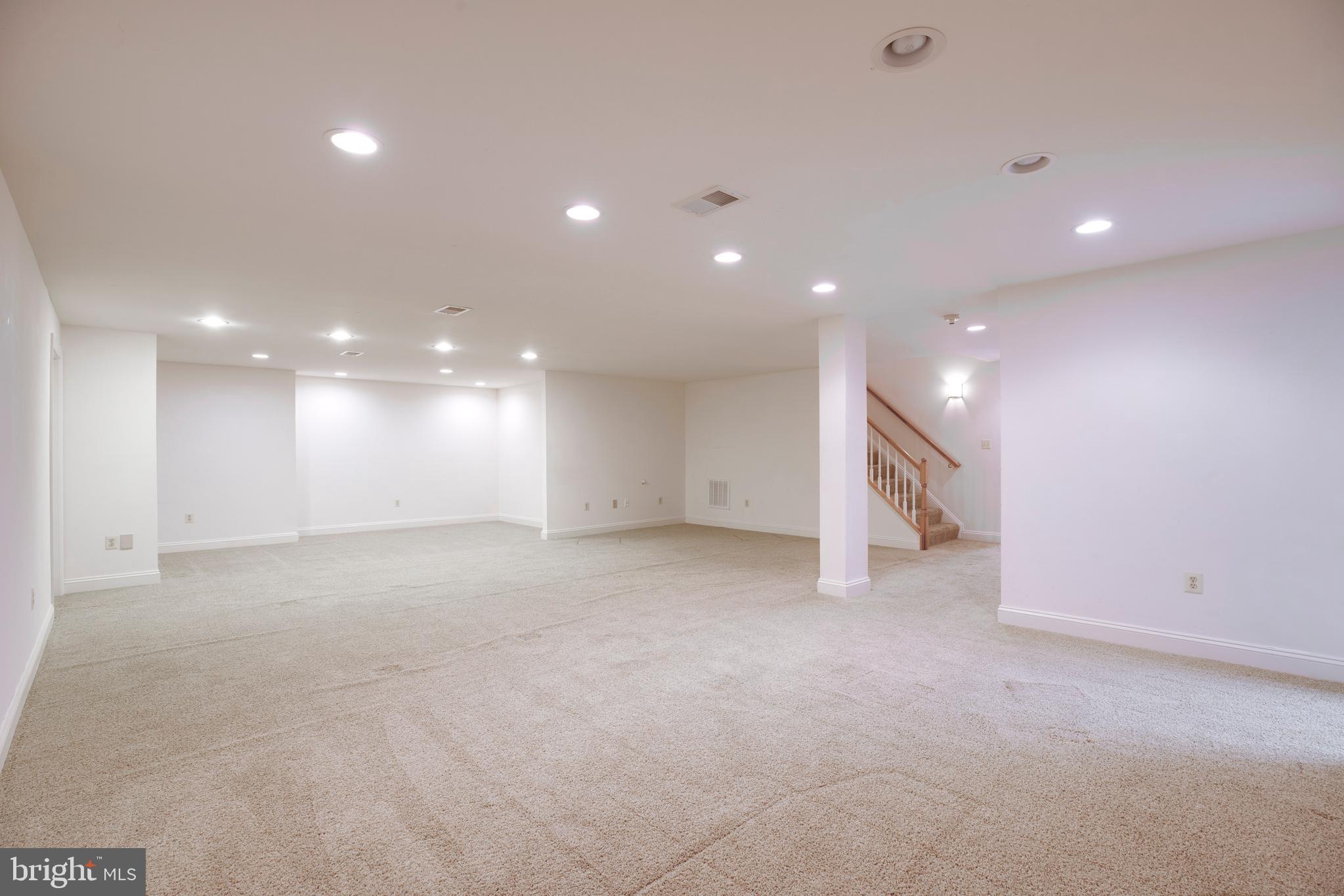 LAKE MANASSAS - Residential