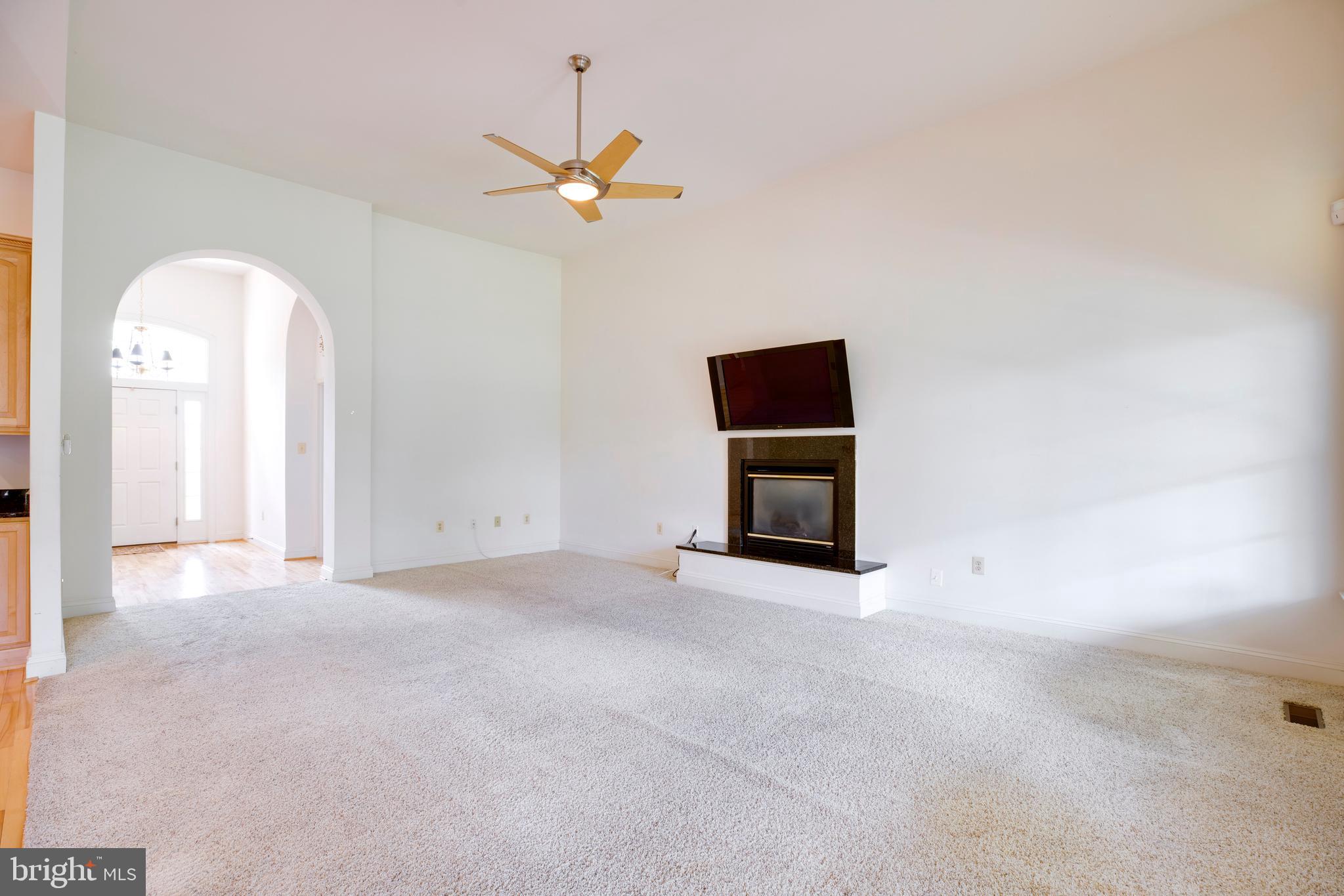 LAKE MANASSAS - Residential