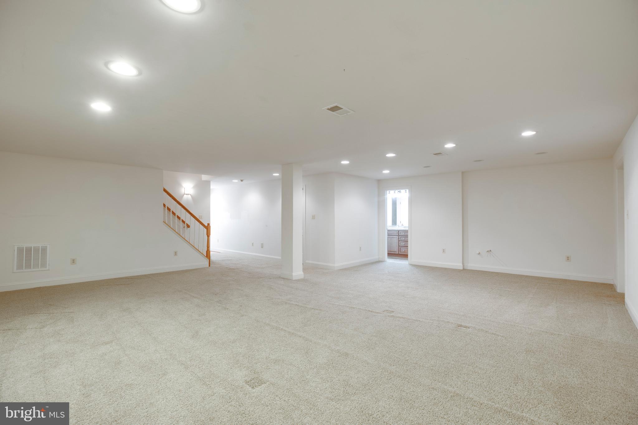 LAKE MANASSAS - Residential