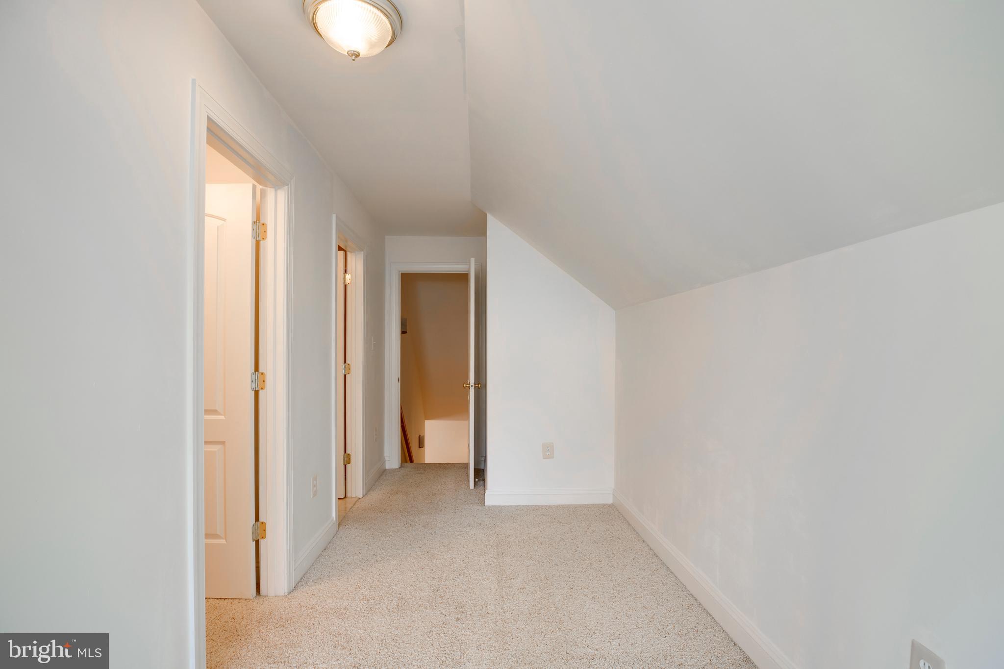 LAKE MANASSAS - Residential