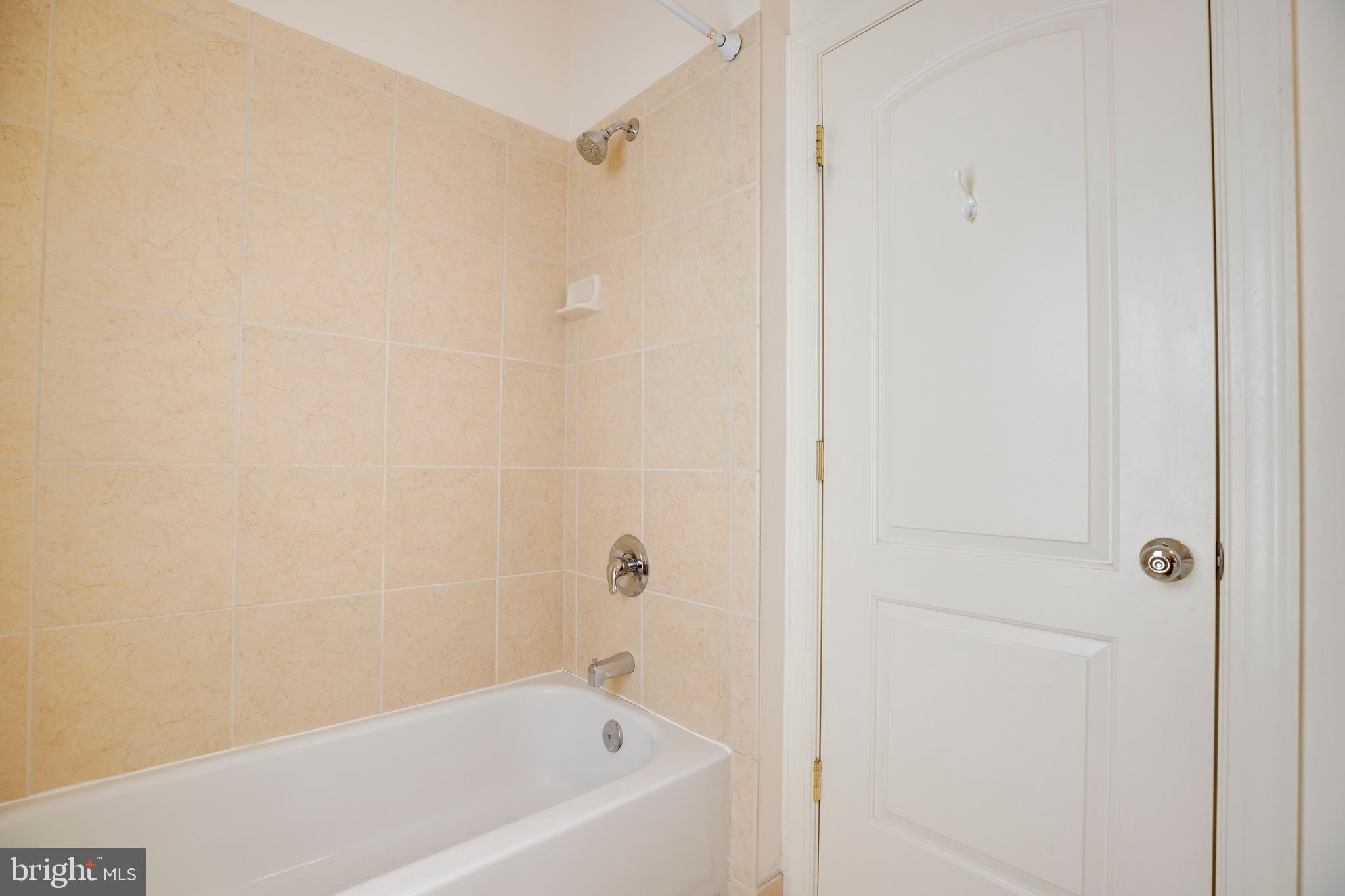 LAKE MANASSAS - Residential