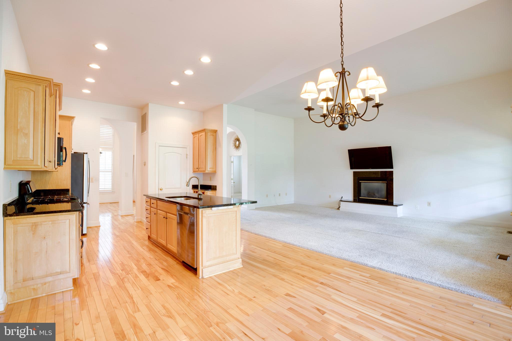 LAKE MANASSAS - Residential