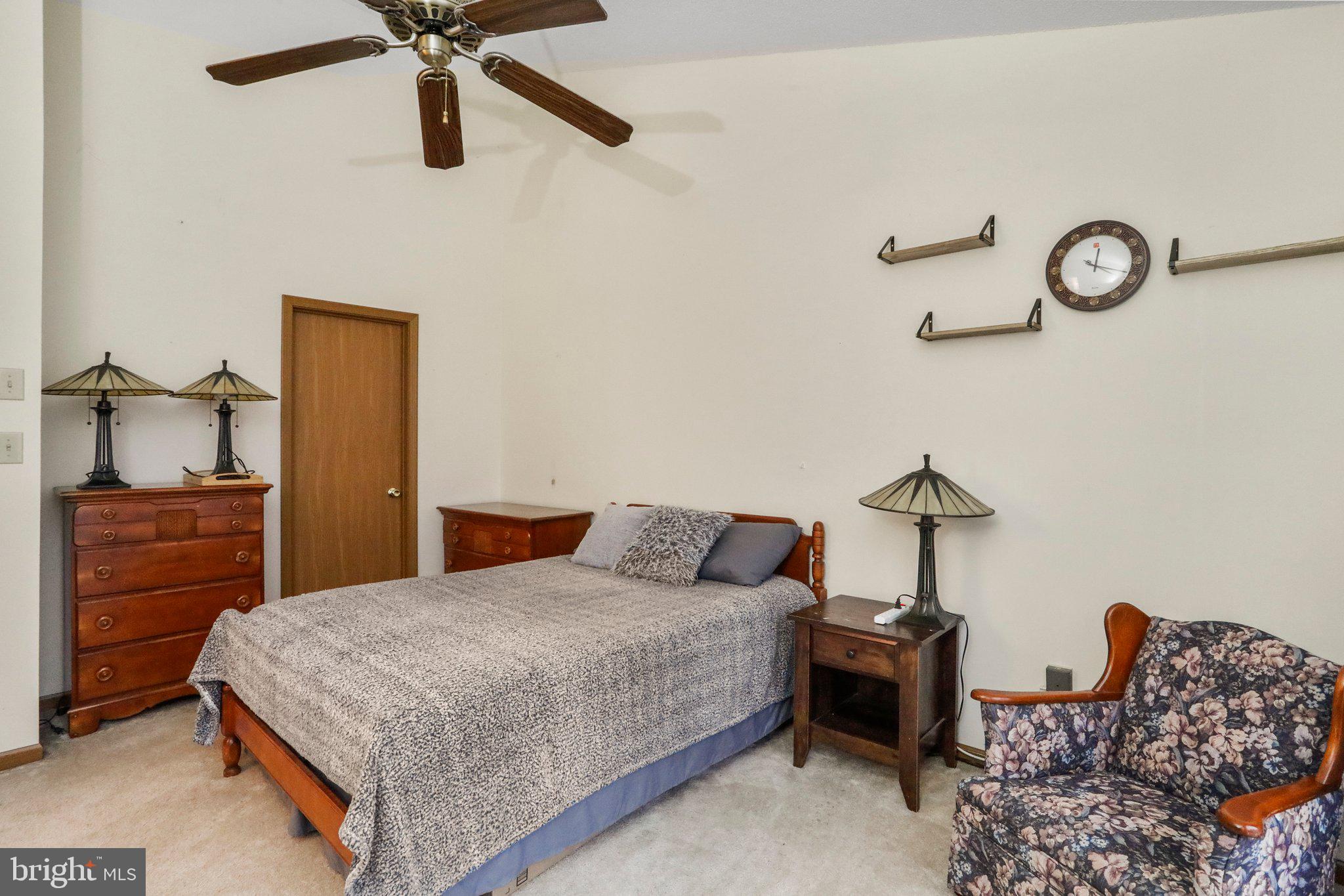 THE WOODS - Residential