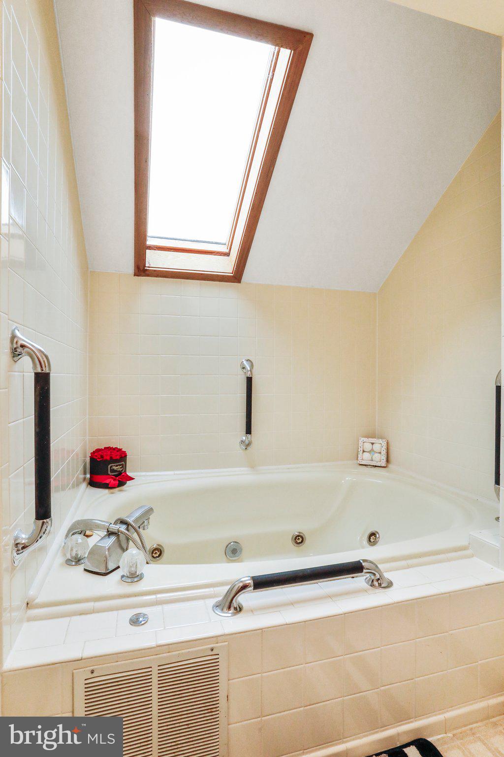 THE WOODS - Residential