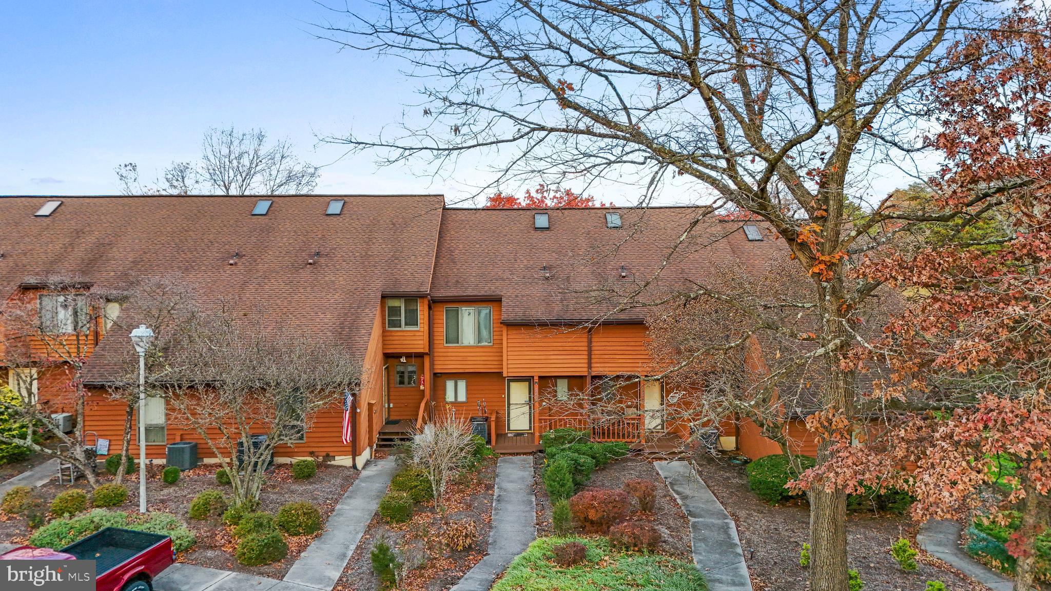 THE WOODS - Residential