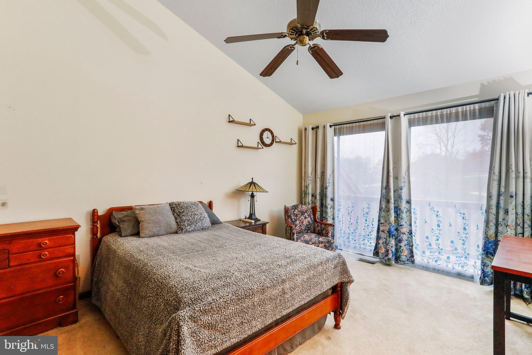 THE WOODS - Residential