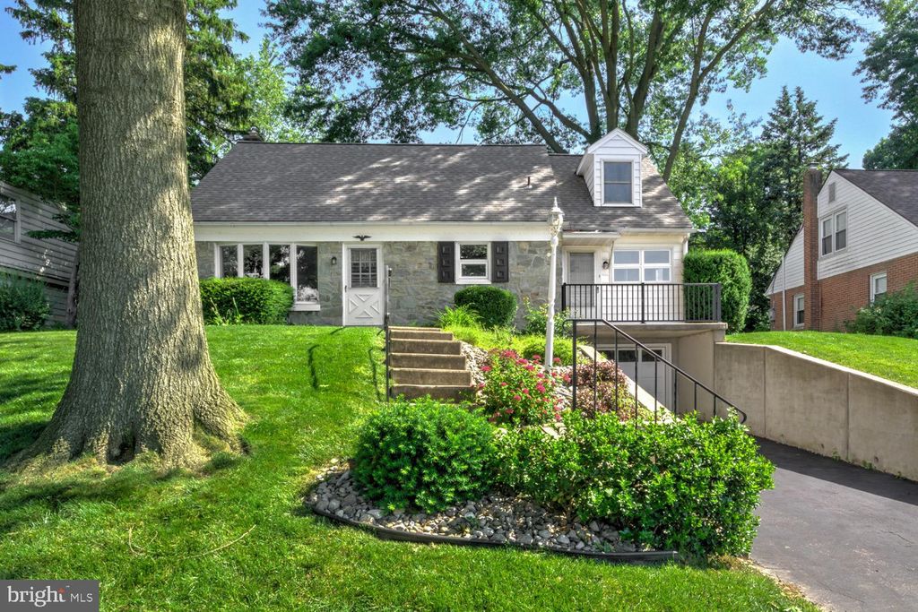 Photo of 1309 Passey Lane, LANCASTER, PA 17603 (MLS # PALA2089190)