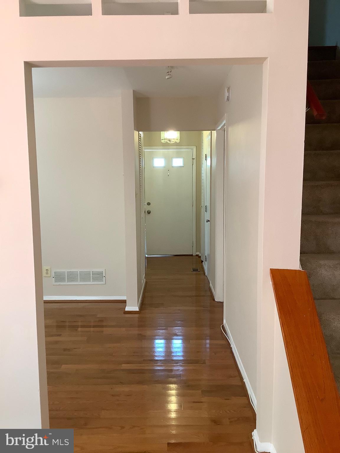 VILLAGE OF NEARBROOK - Residential Lease