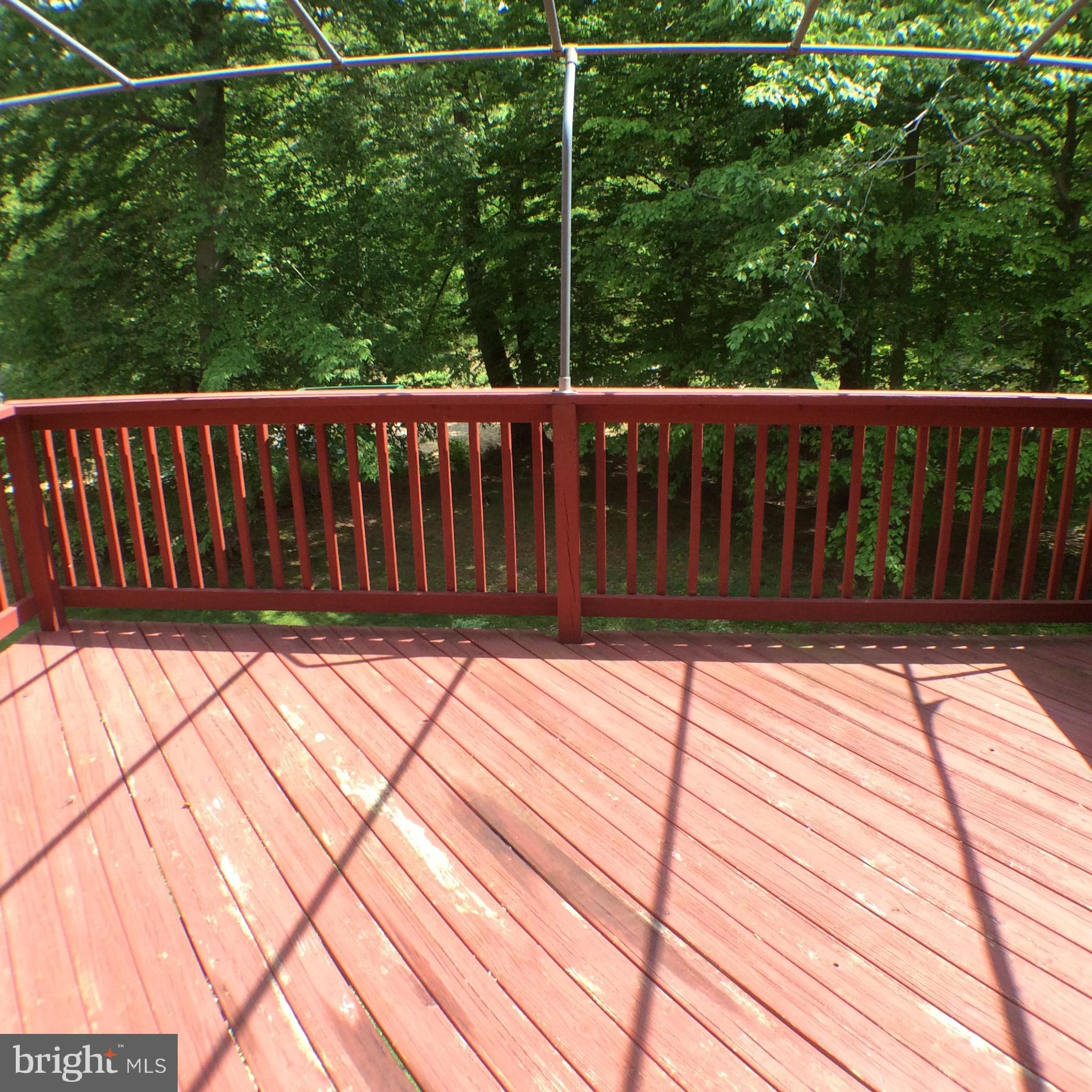 VILLAGE OF NEARBROOK - Residential Lease