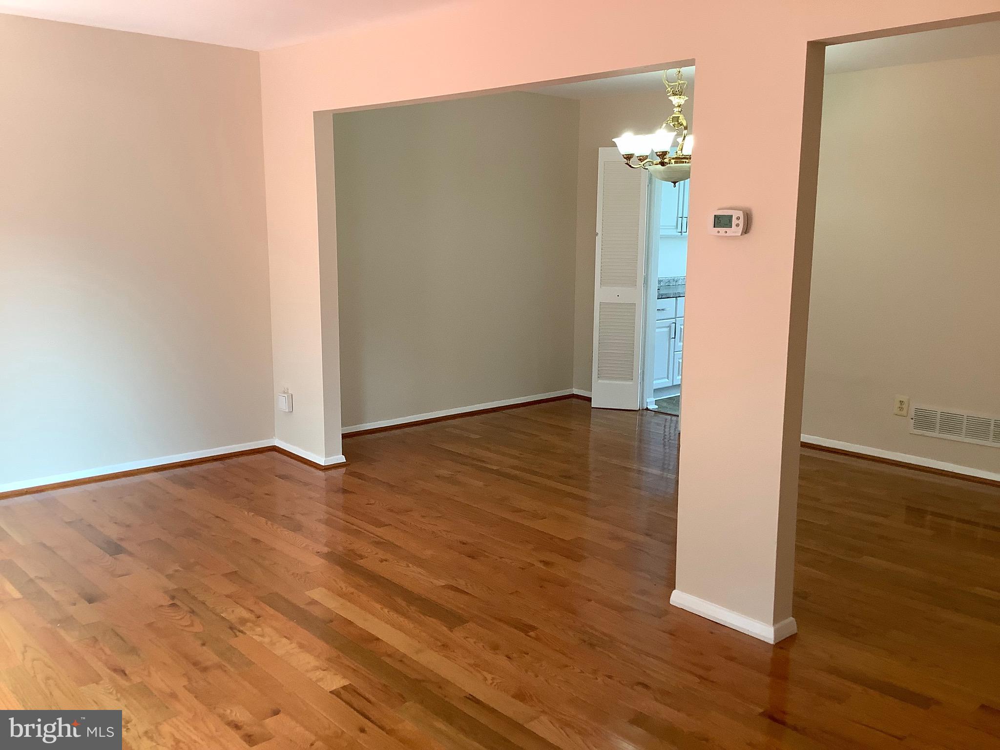 VILLAGE OF NEARBROOK - Residential Lease