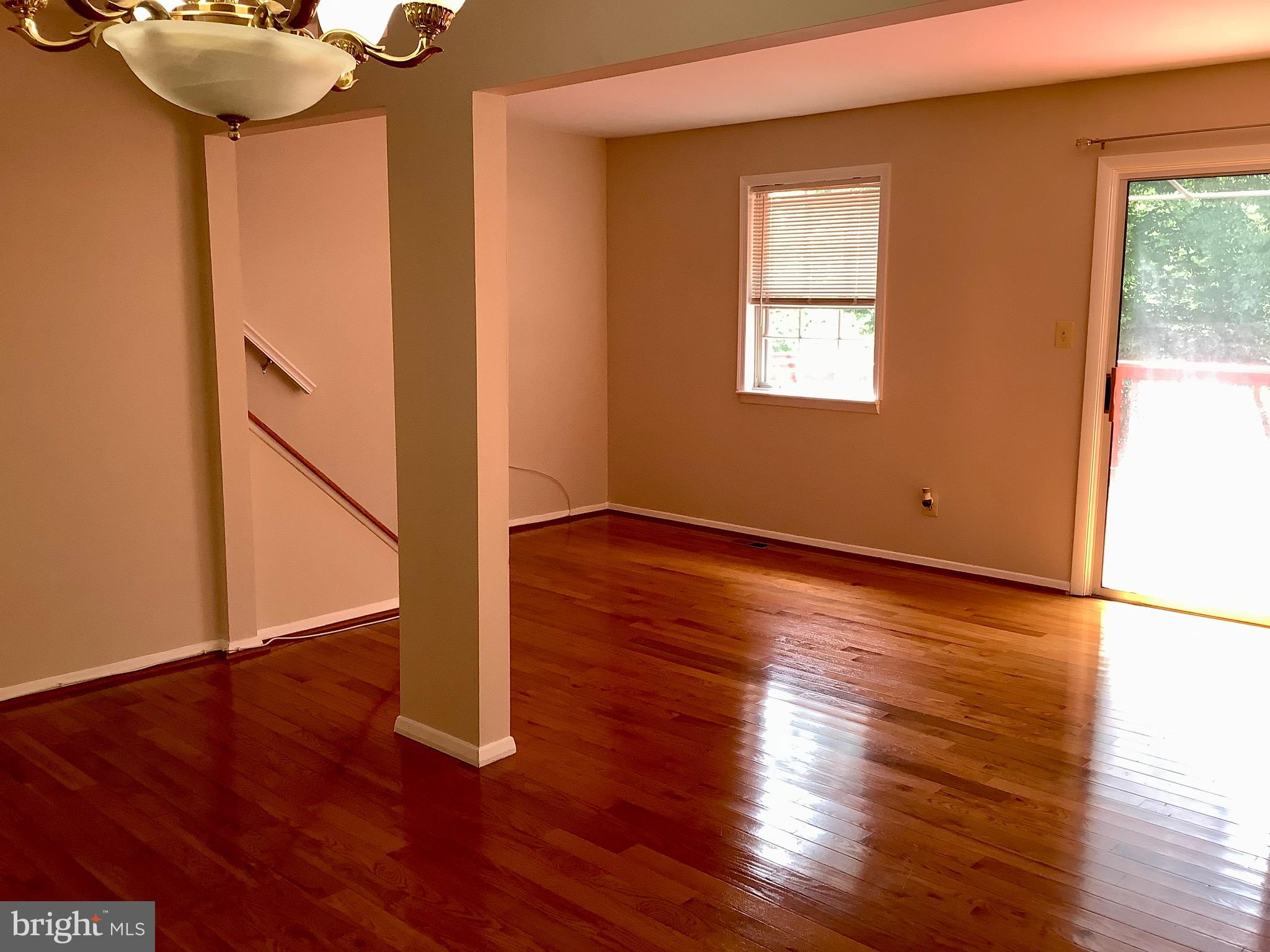 VILLAGE OF NEARBROOK - Residential Lease