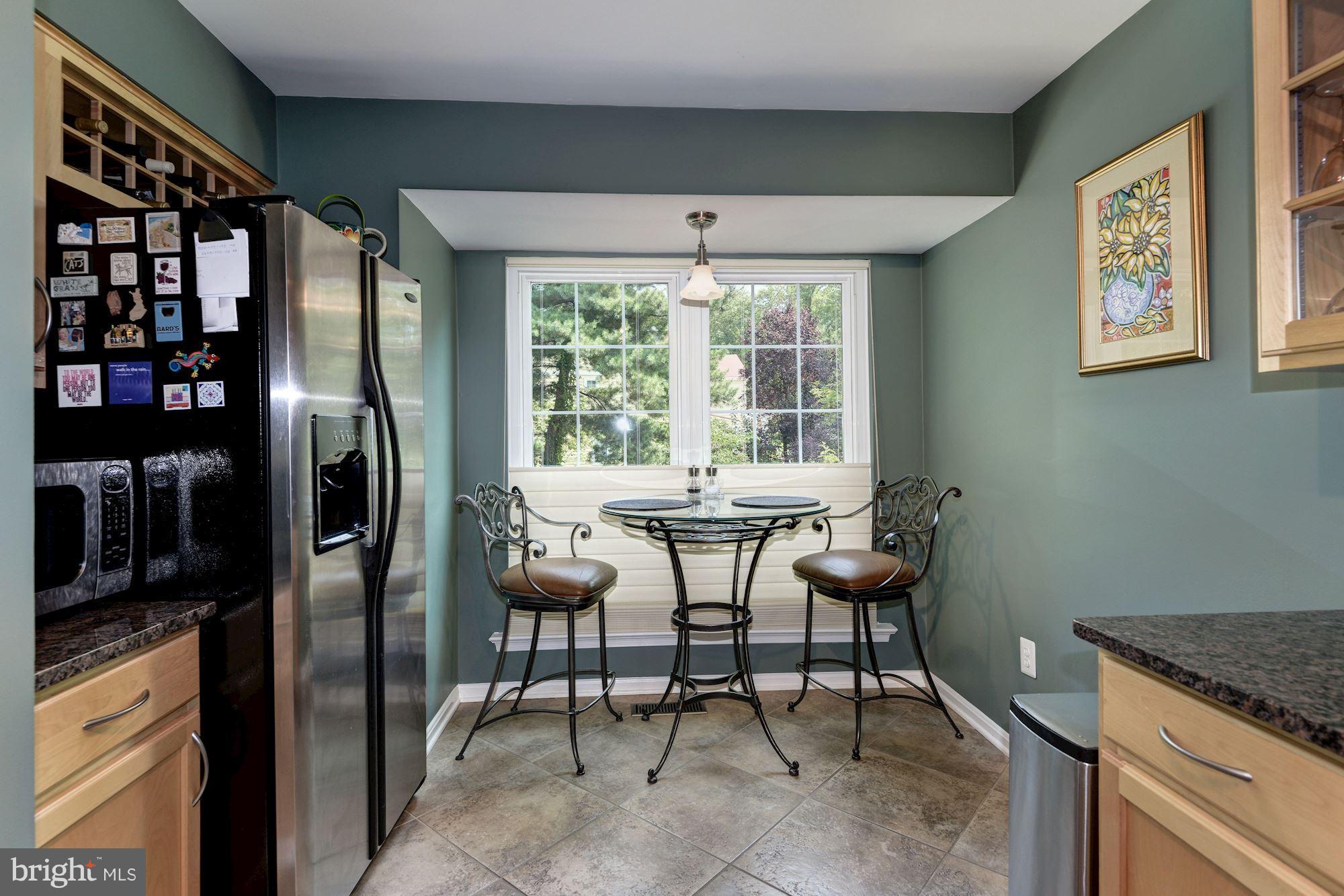 WOODSIDE - Residential