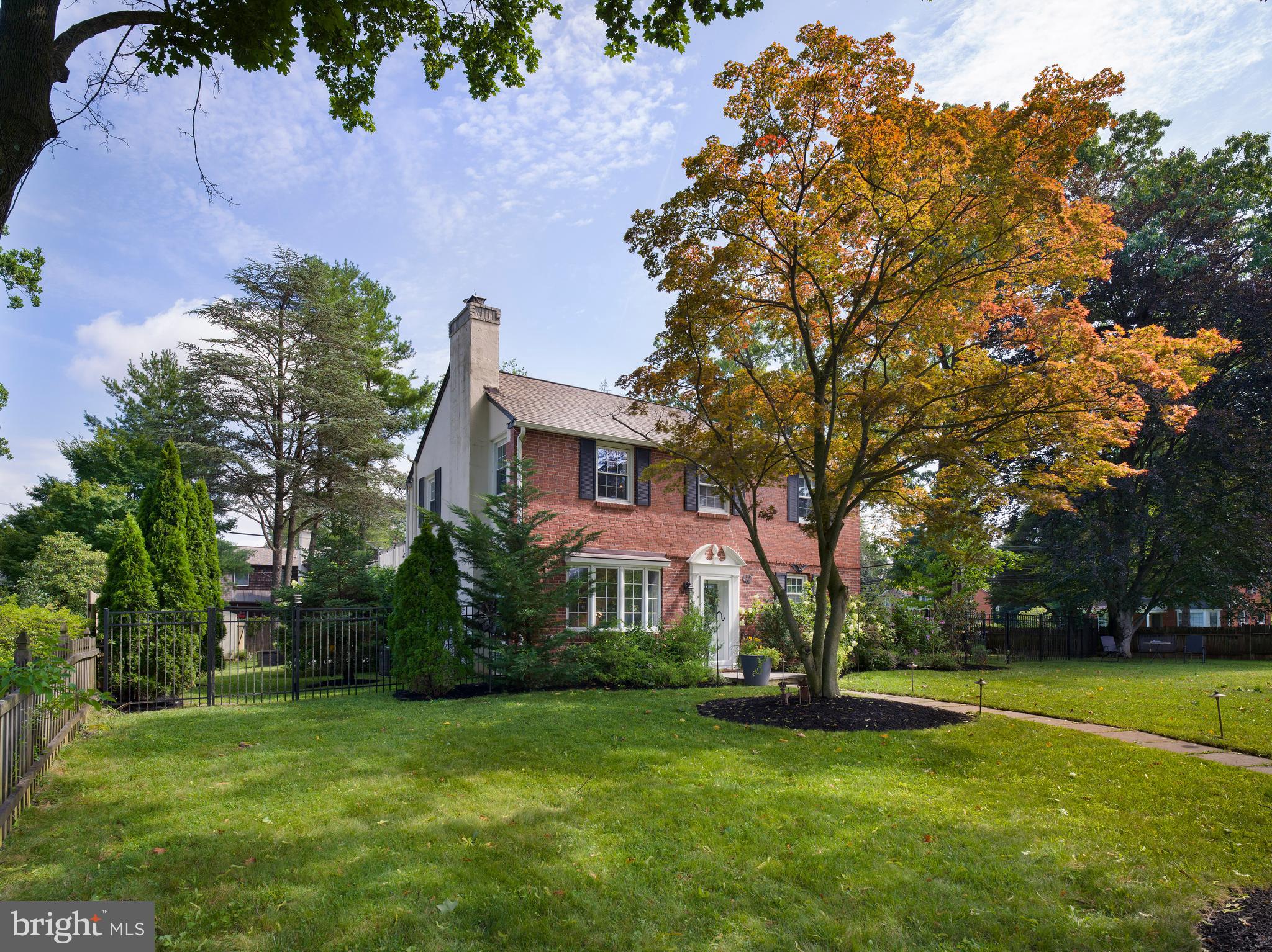 499 WOODCREST ROAD