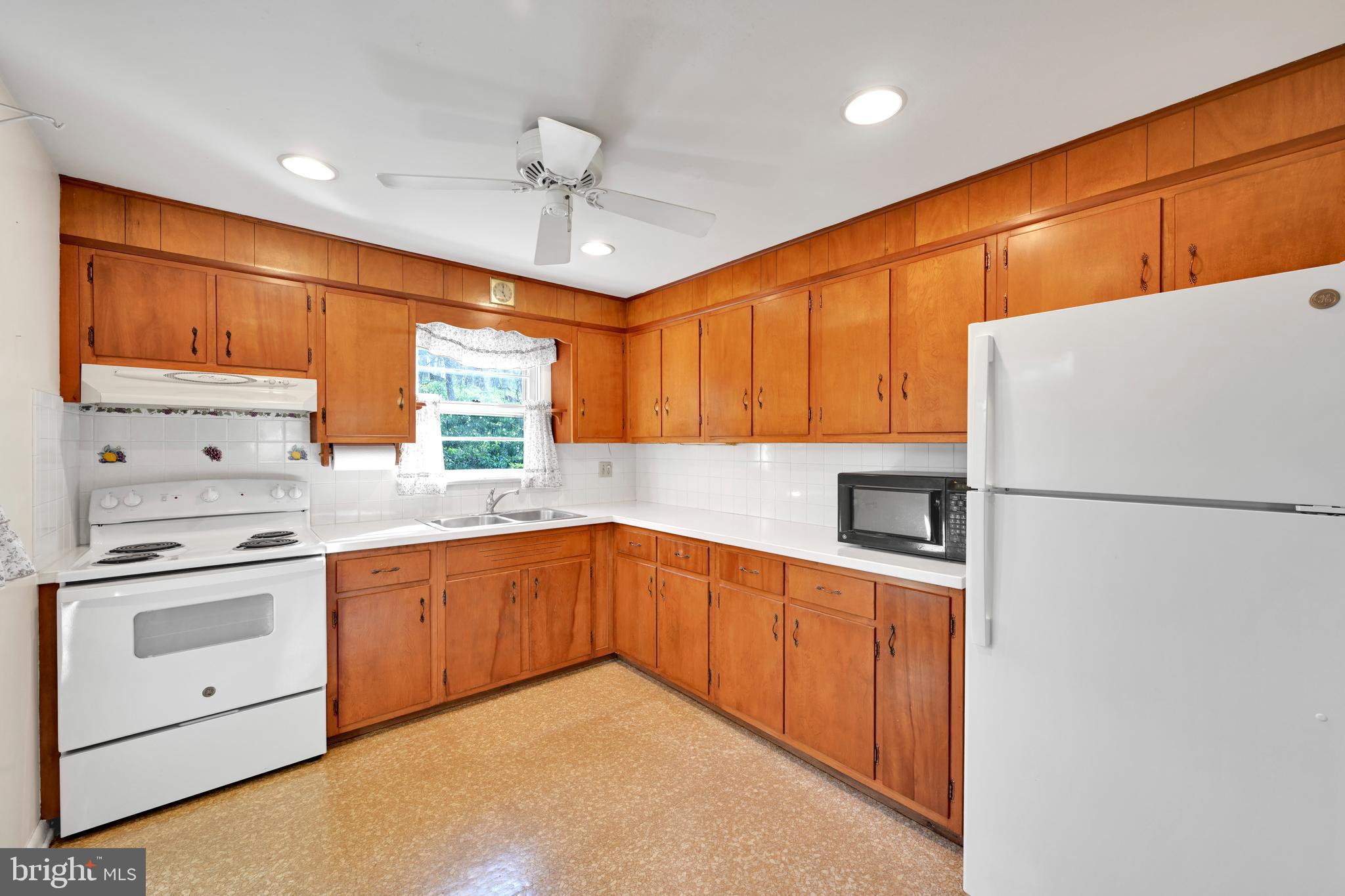 MILLERSVILLE BOROUGH - Residential