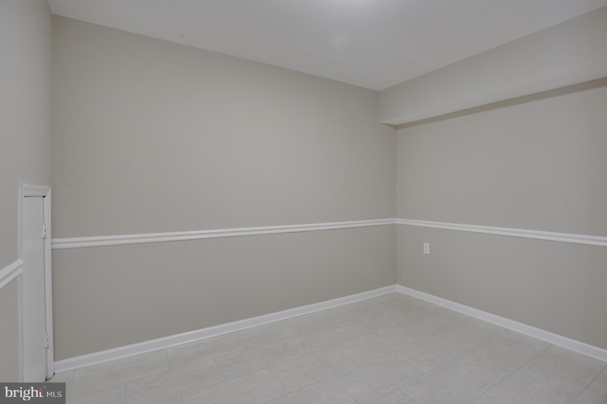 GREENWICH HILL - Residential