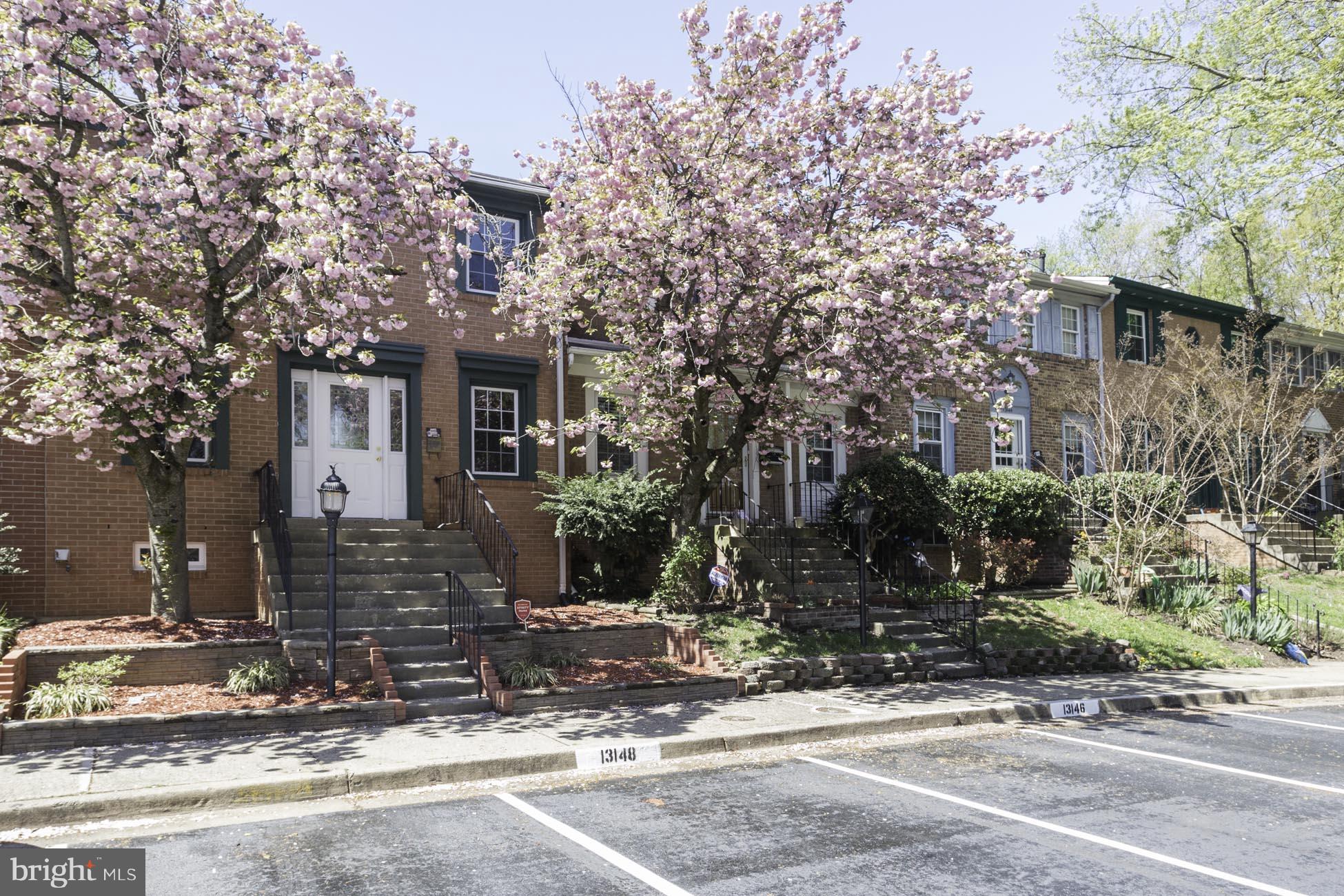 GREENWICH HILL - Residential